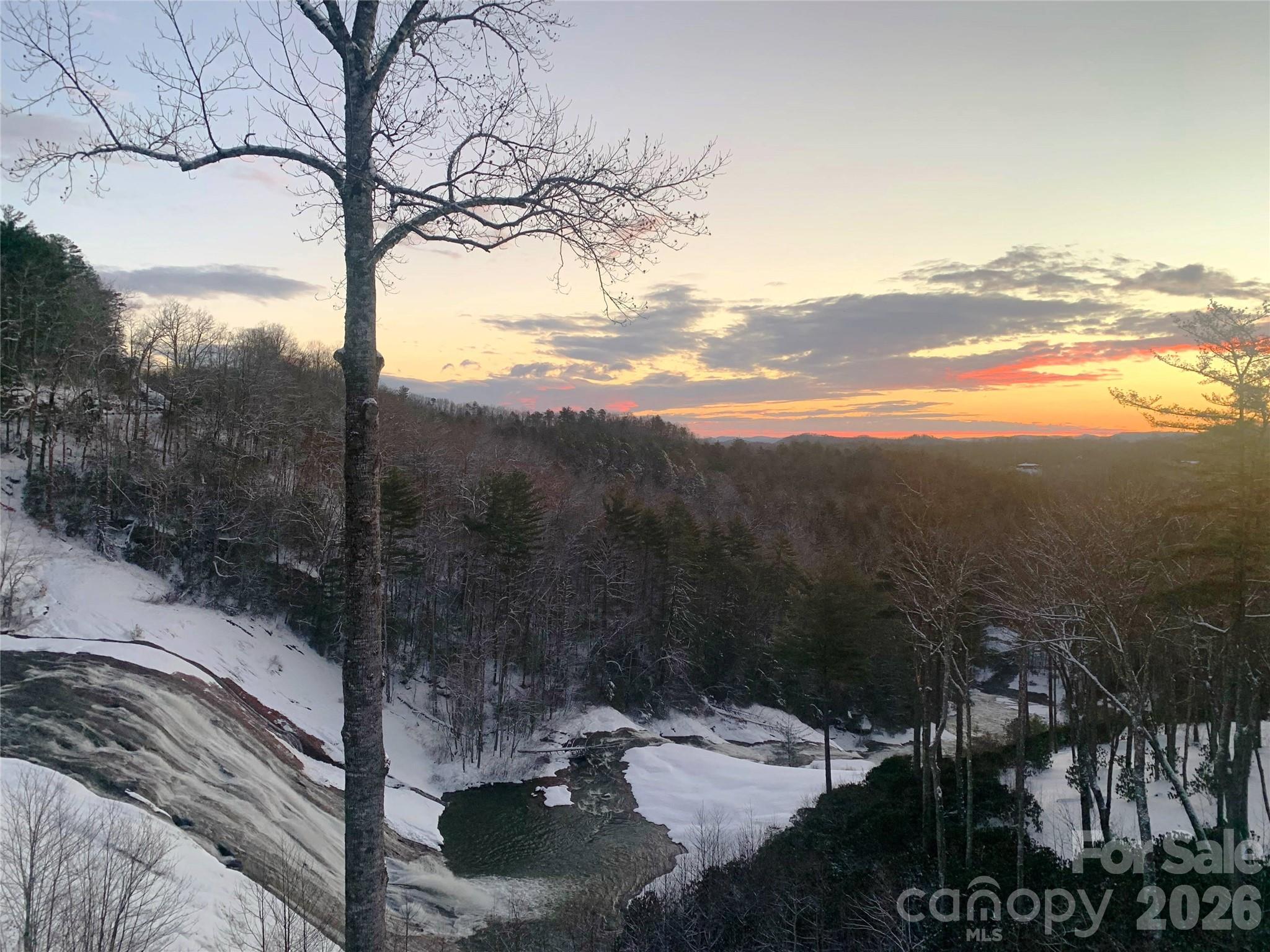 78 Upper Tanglewood Road Unit: 6