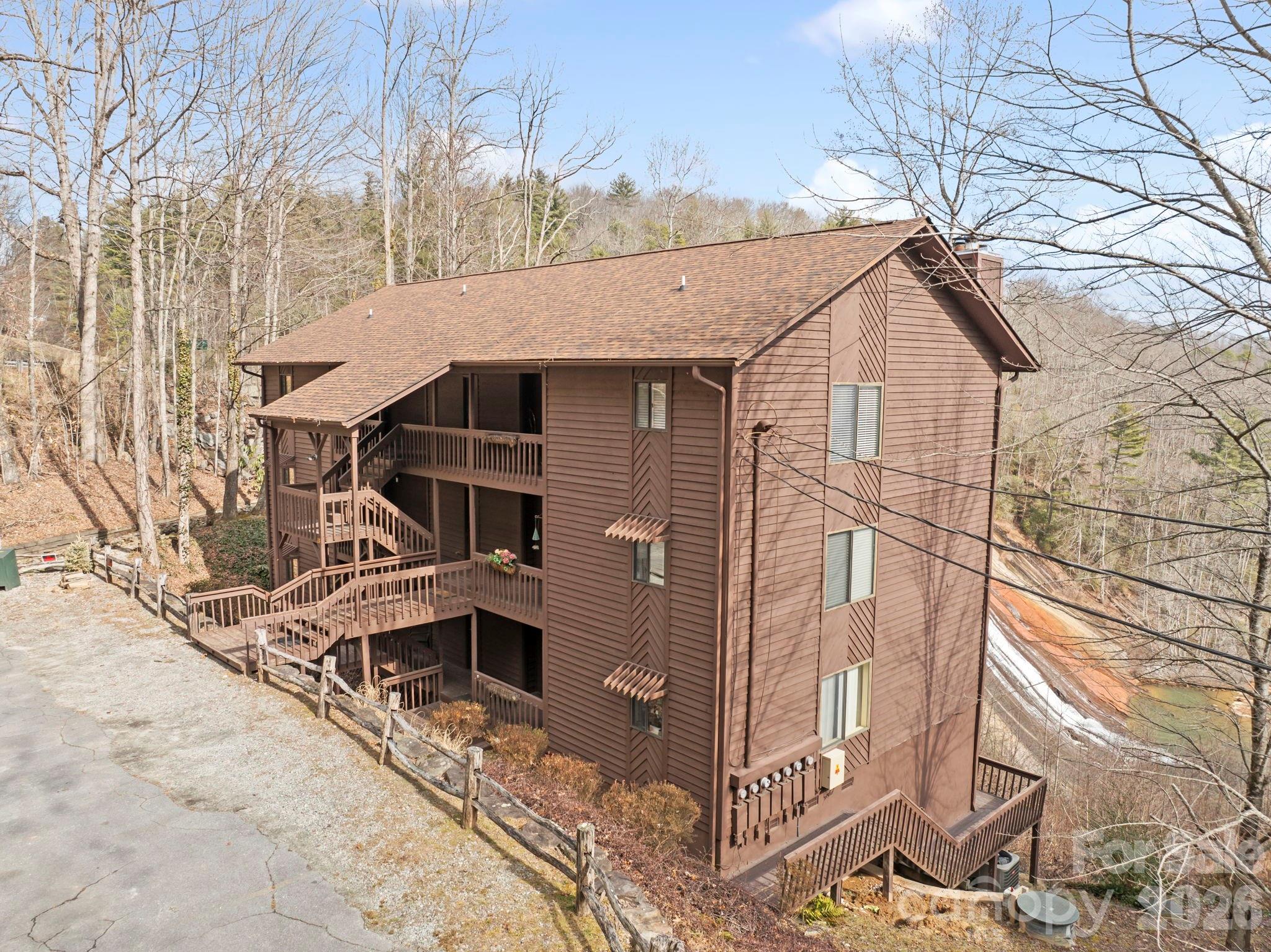 78 Upper Tanglewood Road Unit: 6