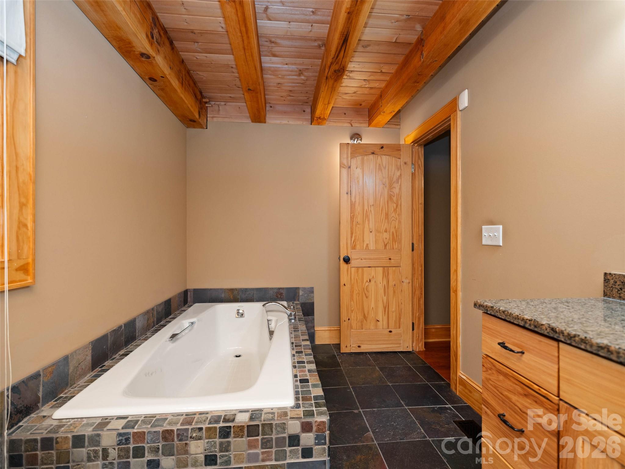 82 Red Oak Drive