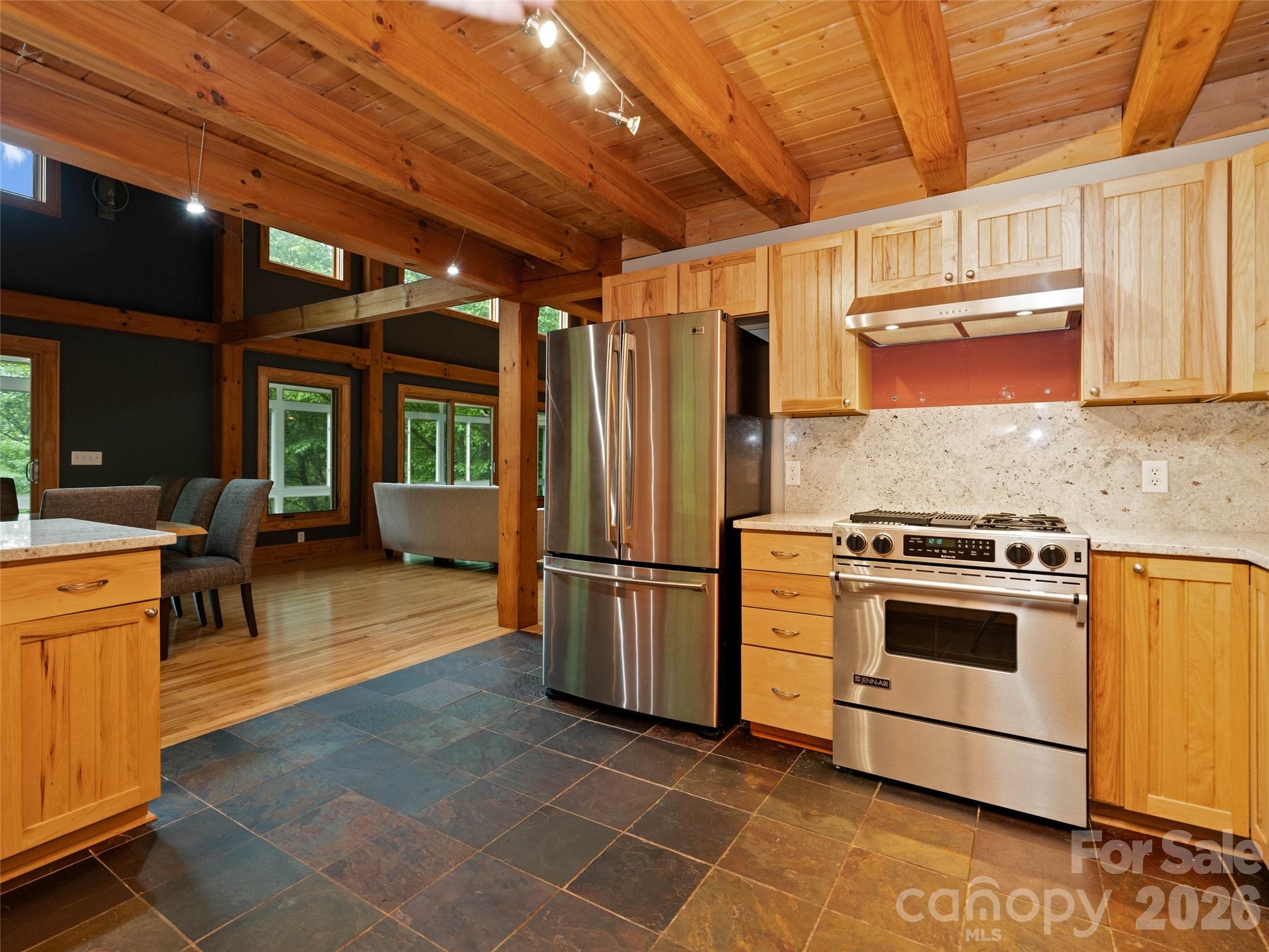 82 Red Oak Drive
