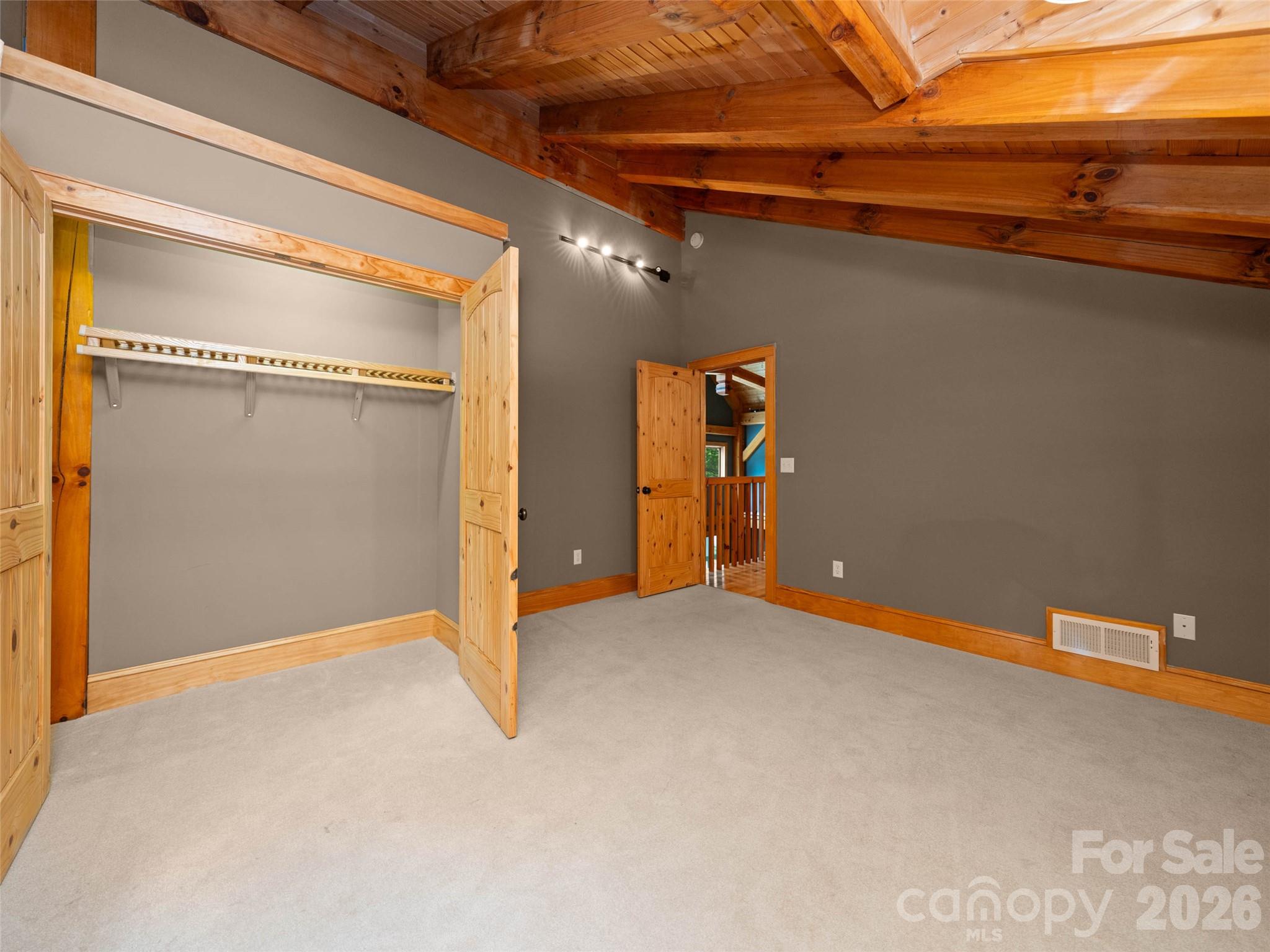 82 Red Oak Drive