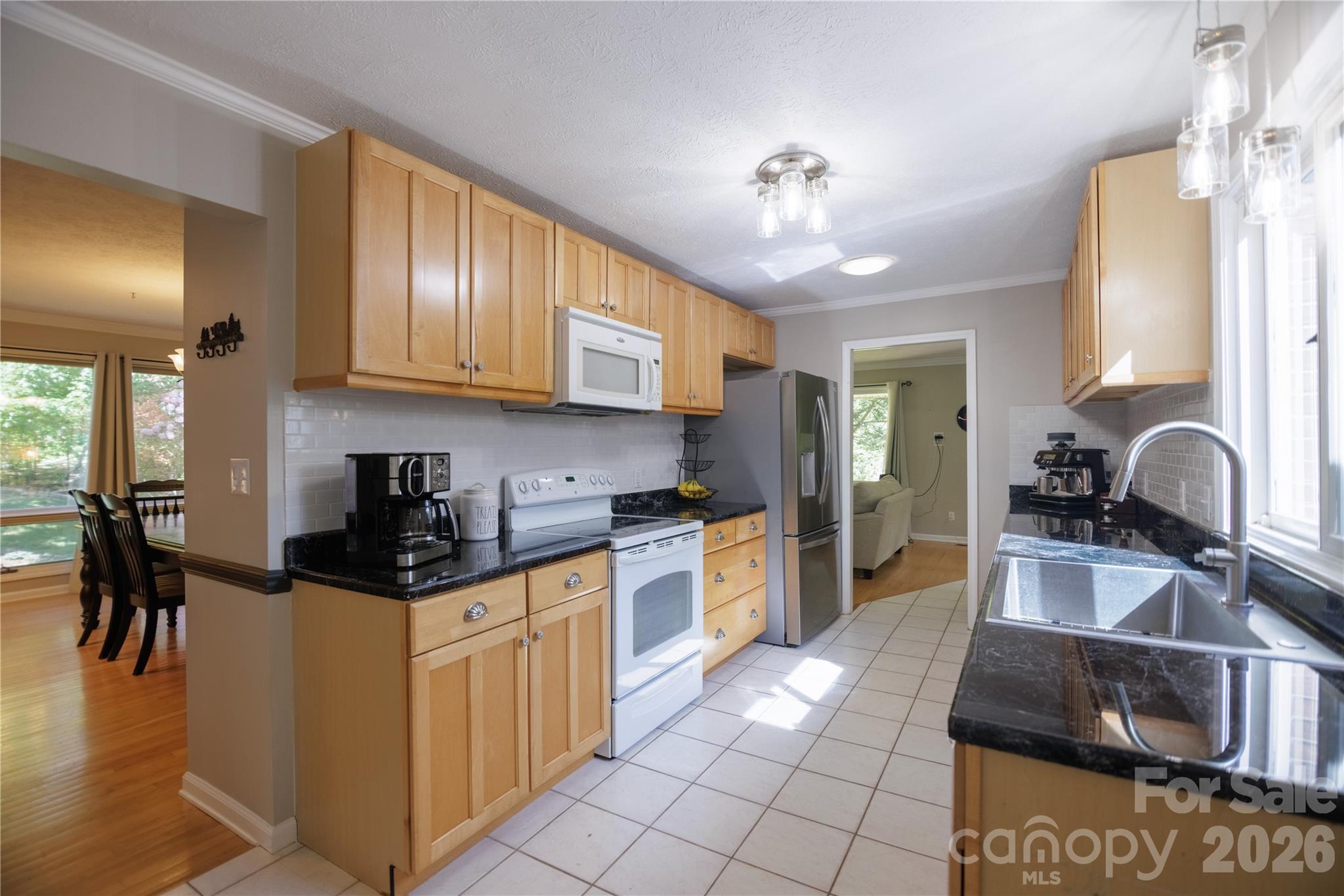 137 E Whisperwood Circle