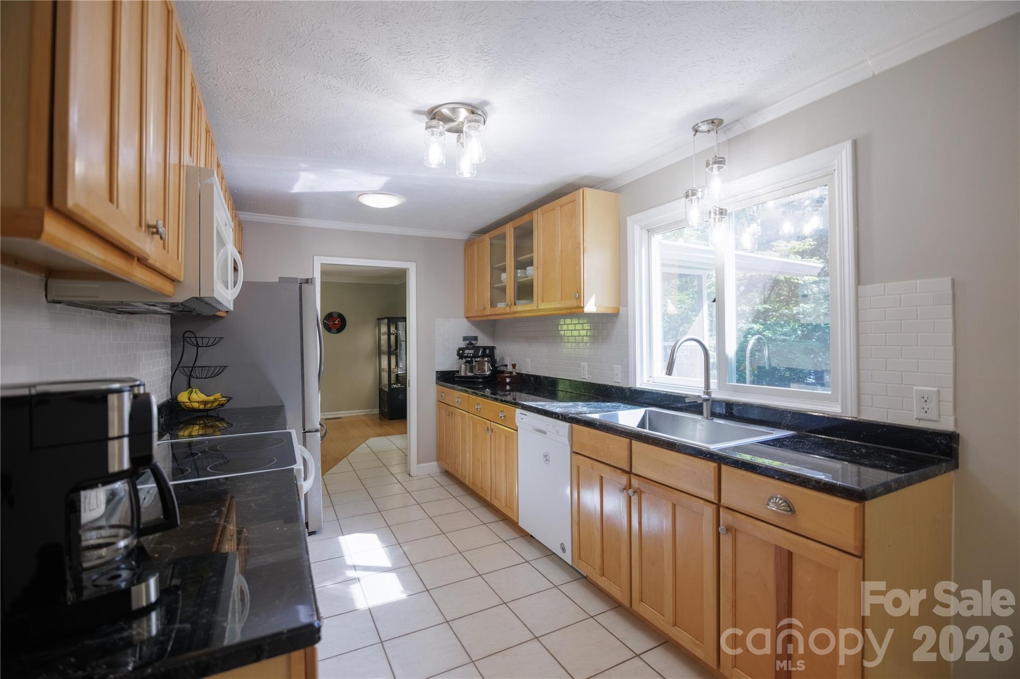 137 E Whisperwood Circle