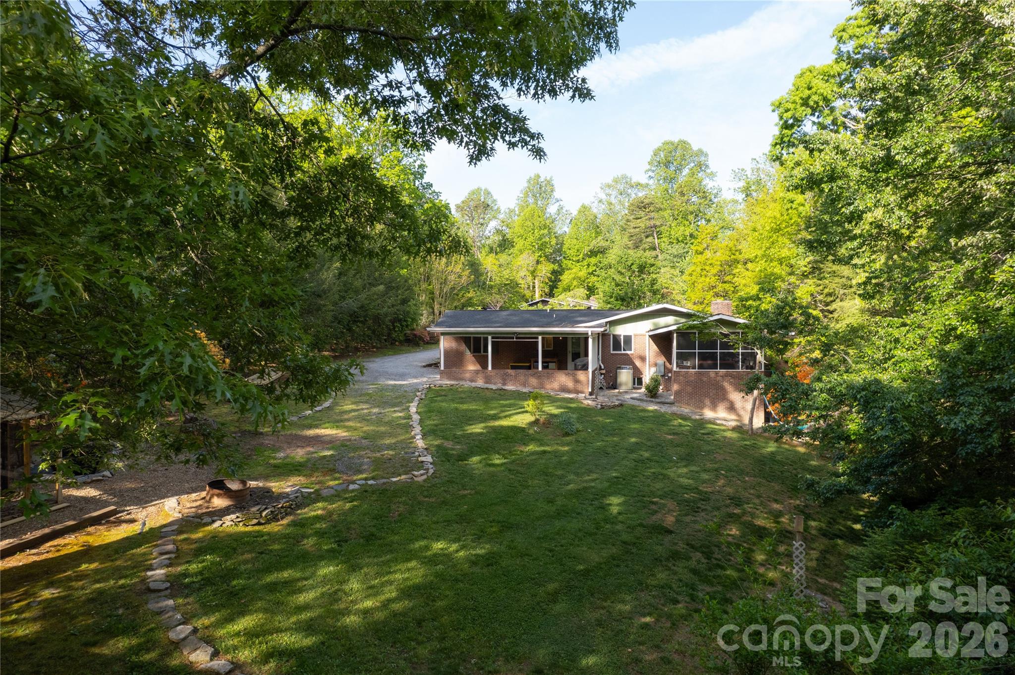 137 E Whisperwood Circle