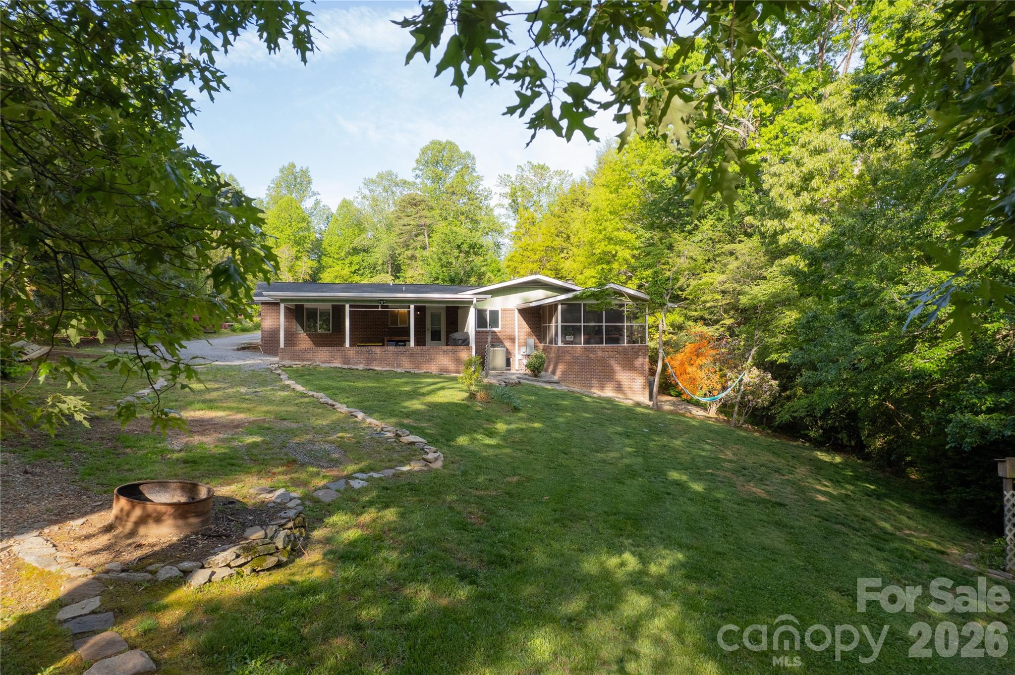 137 E Whisperwood Circle