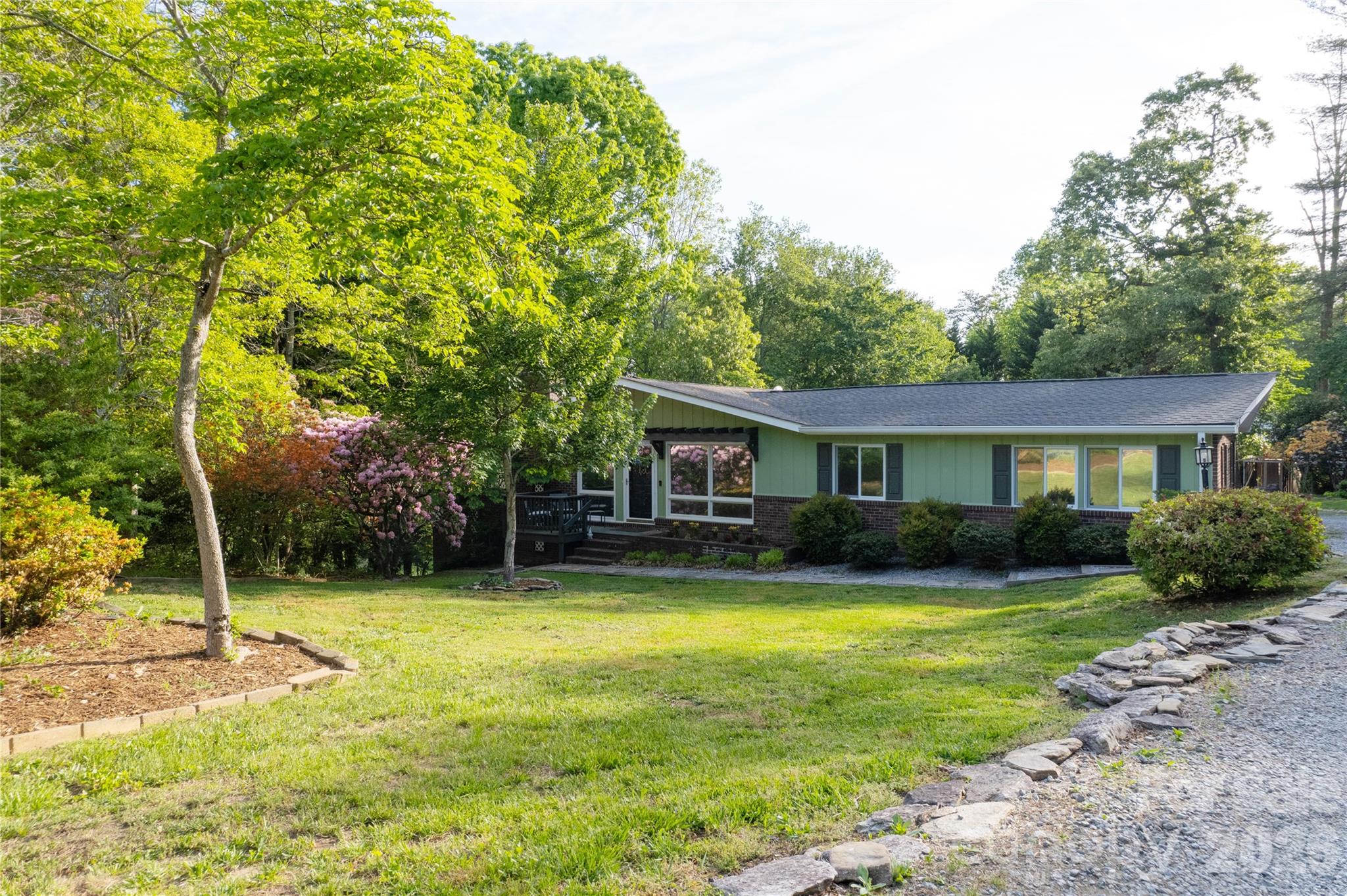 137 E Whisperwood Circle