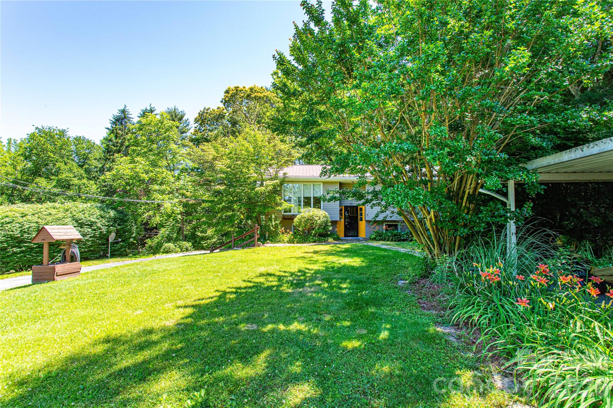 73 Cresent Drive