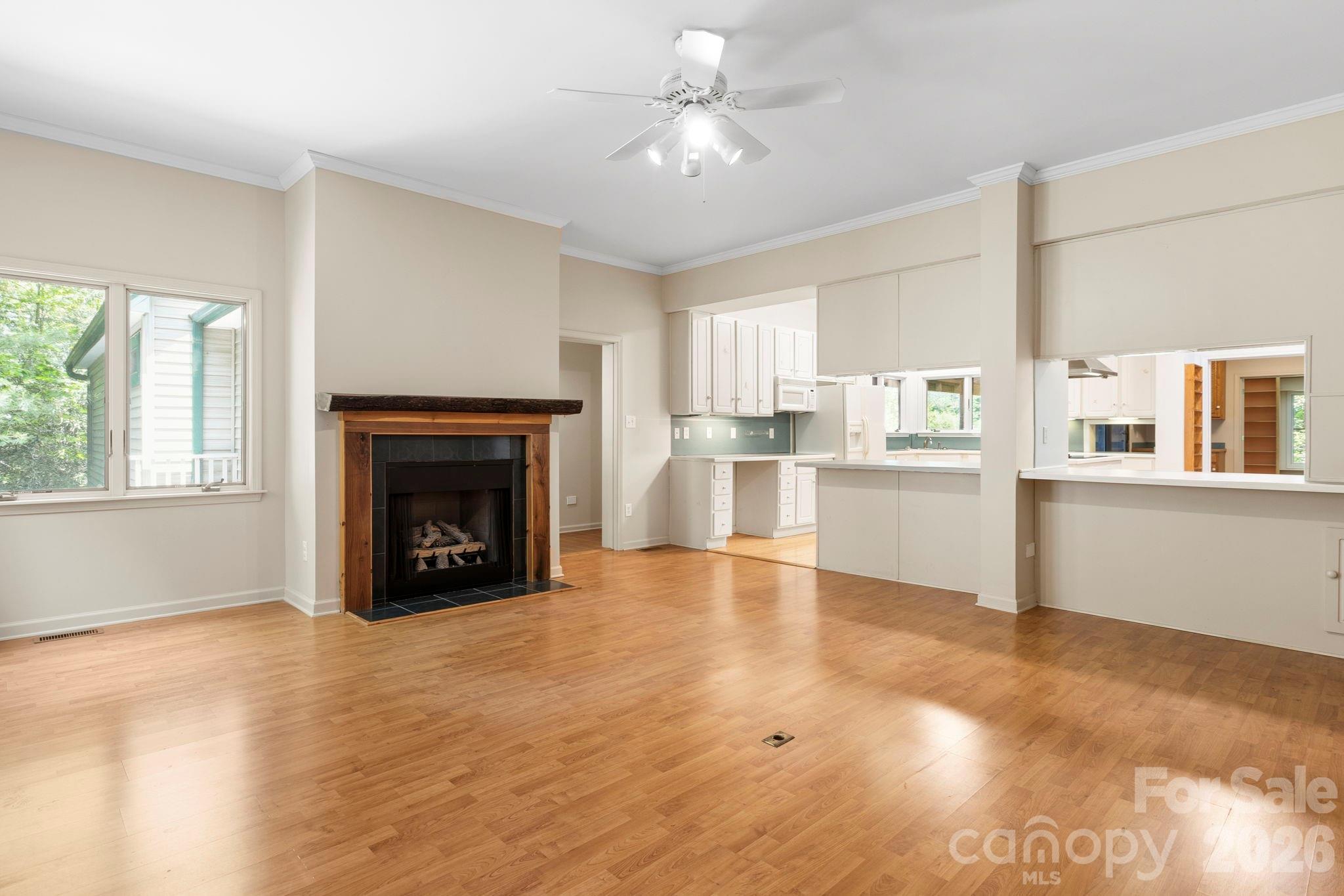1592 Eagle Lake Drive Unit: 154