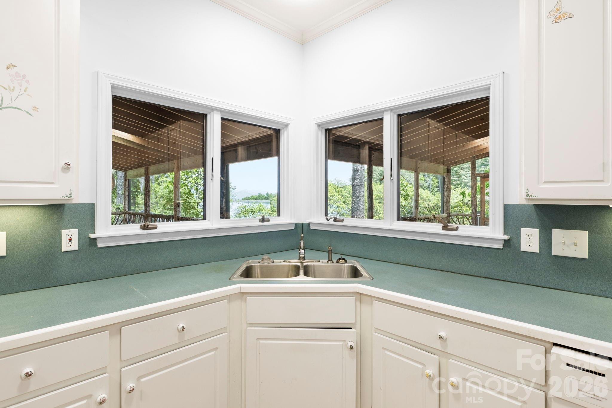 1592 Eagle Lake Drive Unit: 154