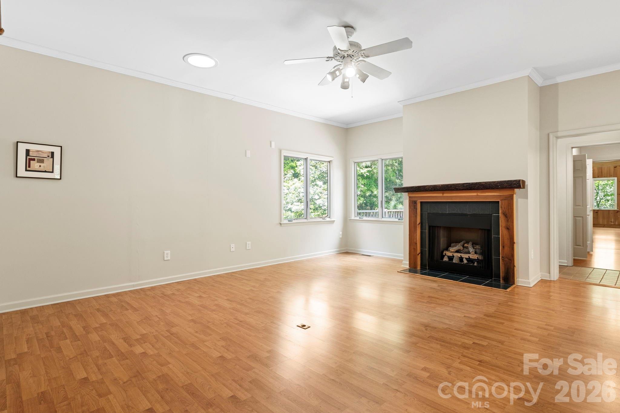 1592 Eagle Lake Drive Unit: 154