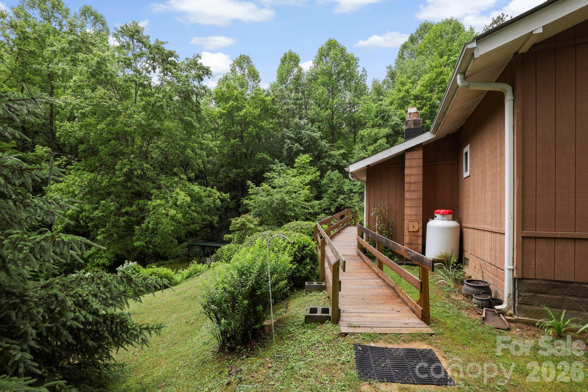 153 Gray Fox Road Unit: 5