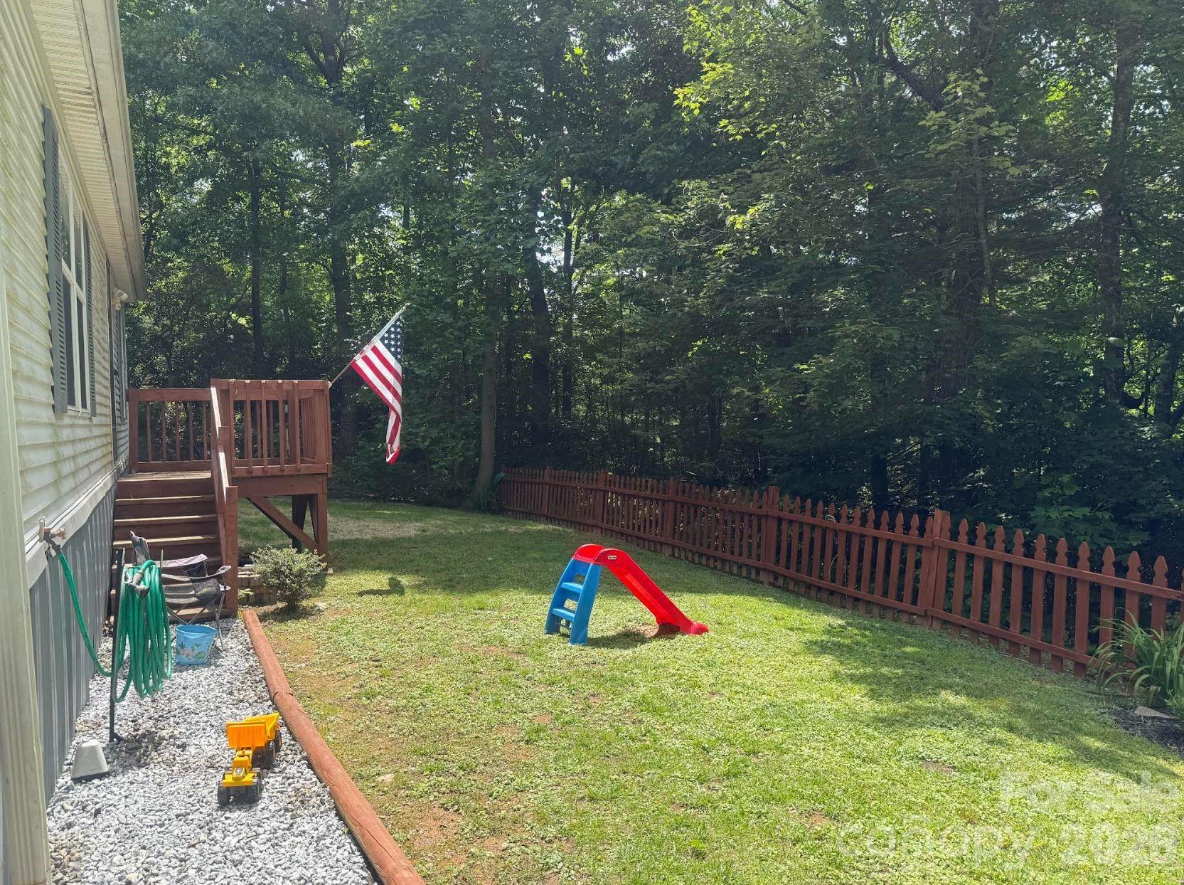 811 Turkey Pen Gap Road