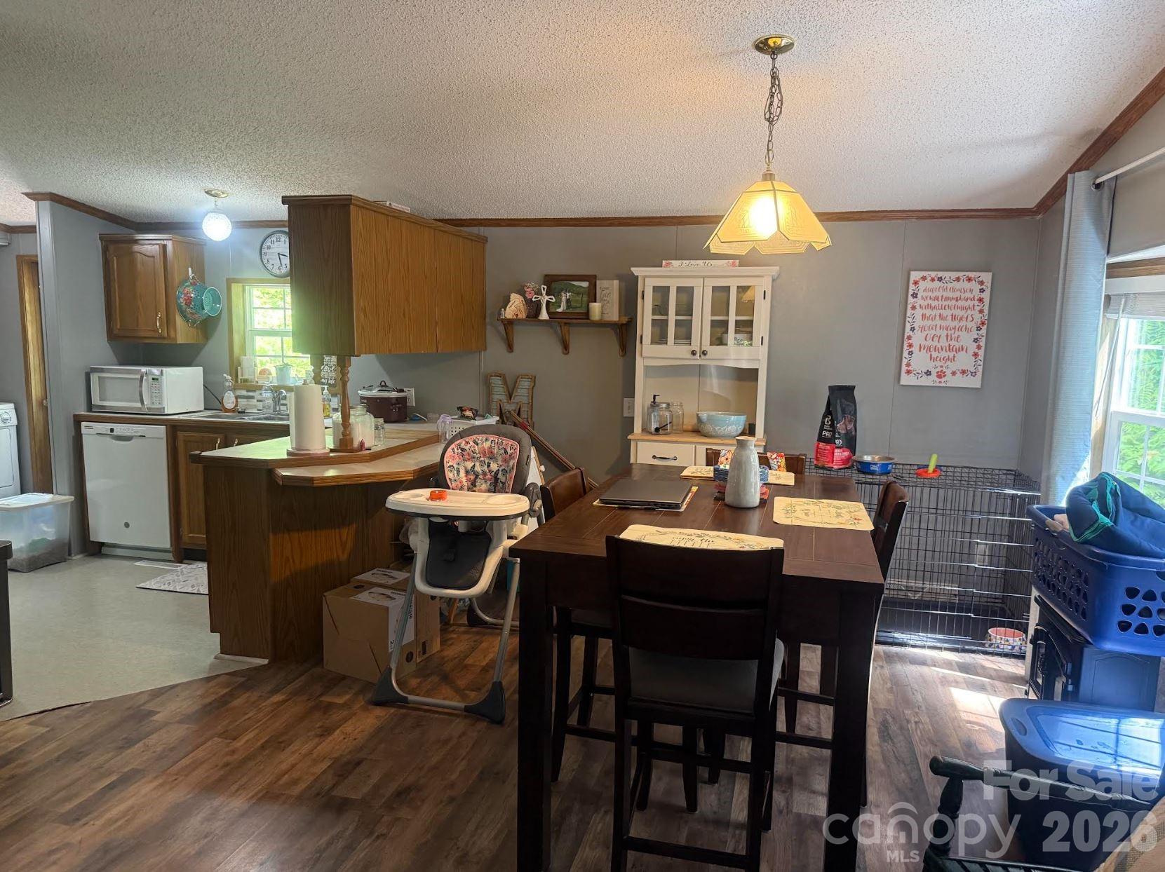 811 Turkey Pen Gap Road