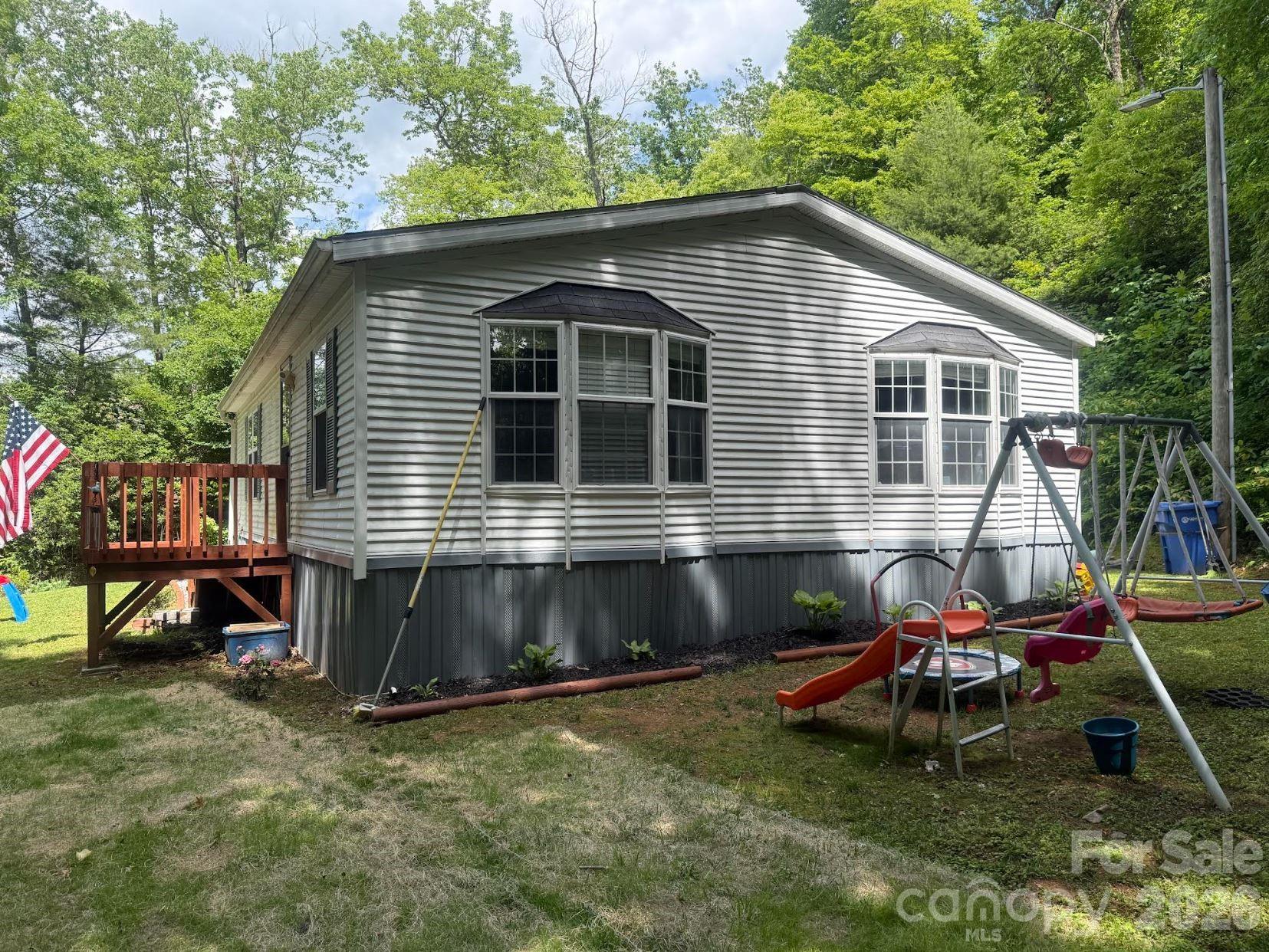 811 Turkey Pen Gap Road