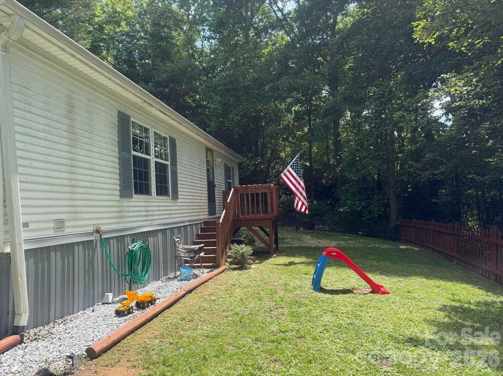 811 Turkey Pen Gap Road