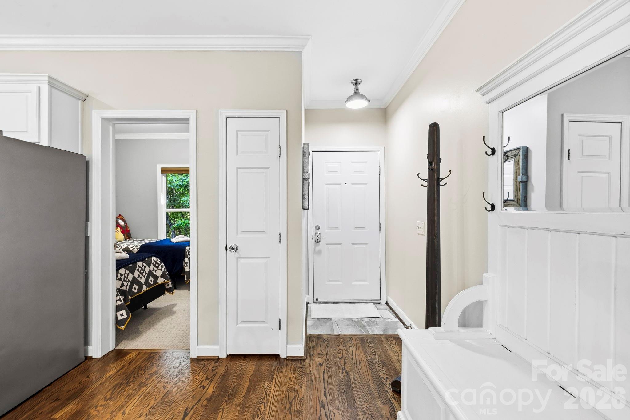 30 Lower Tanglewood Road E Unit: 2