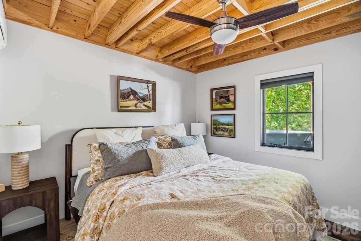 224 Rosenwald Lane