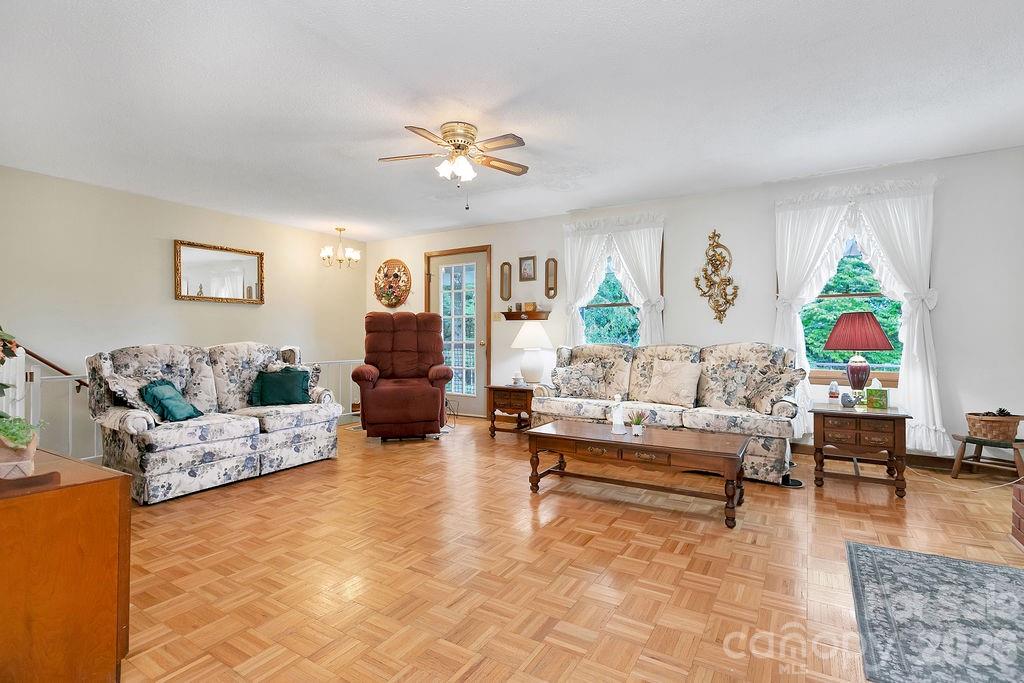 106 Flora Lina Drive