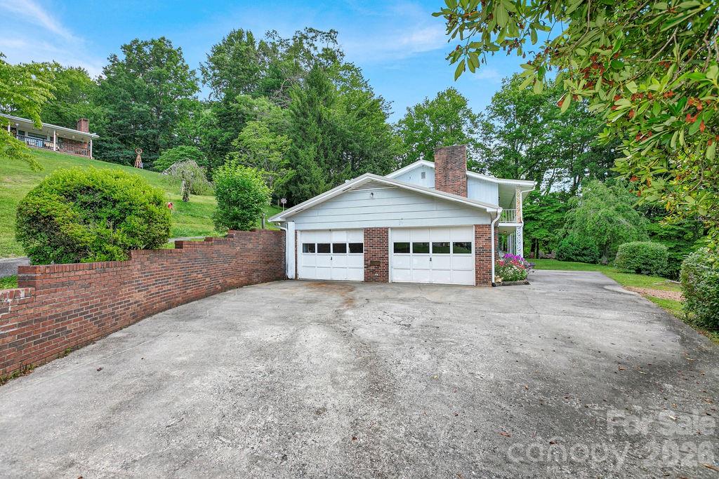 106 Flora Lina Drive