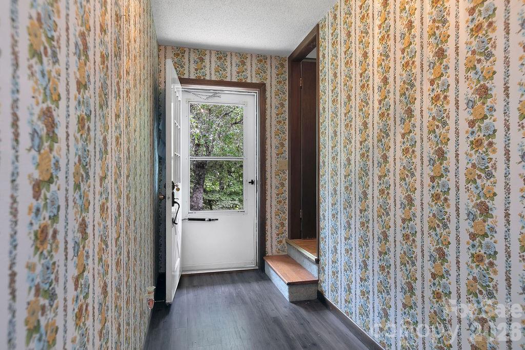 106 Flora Lina Drive