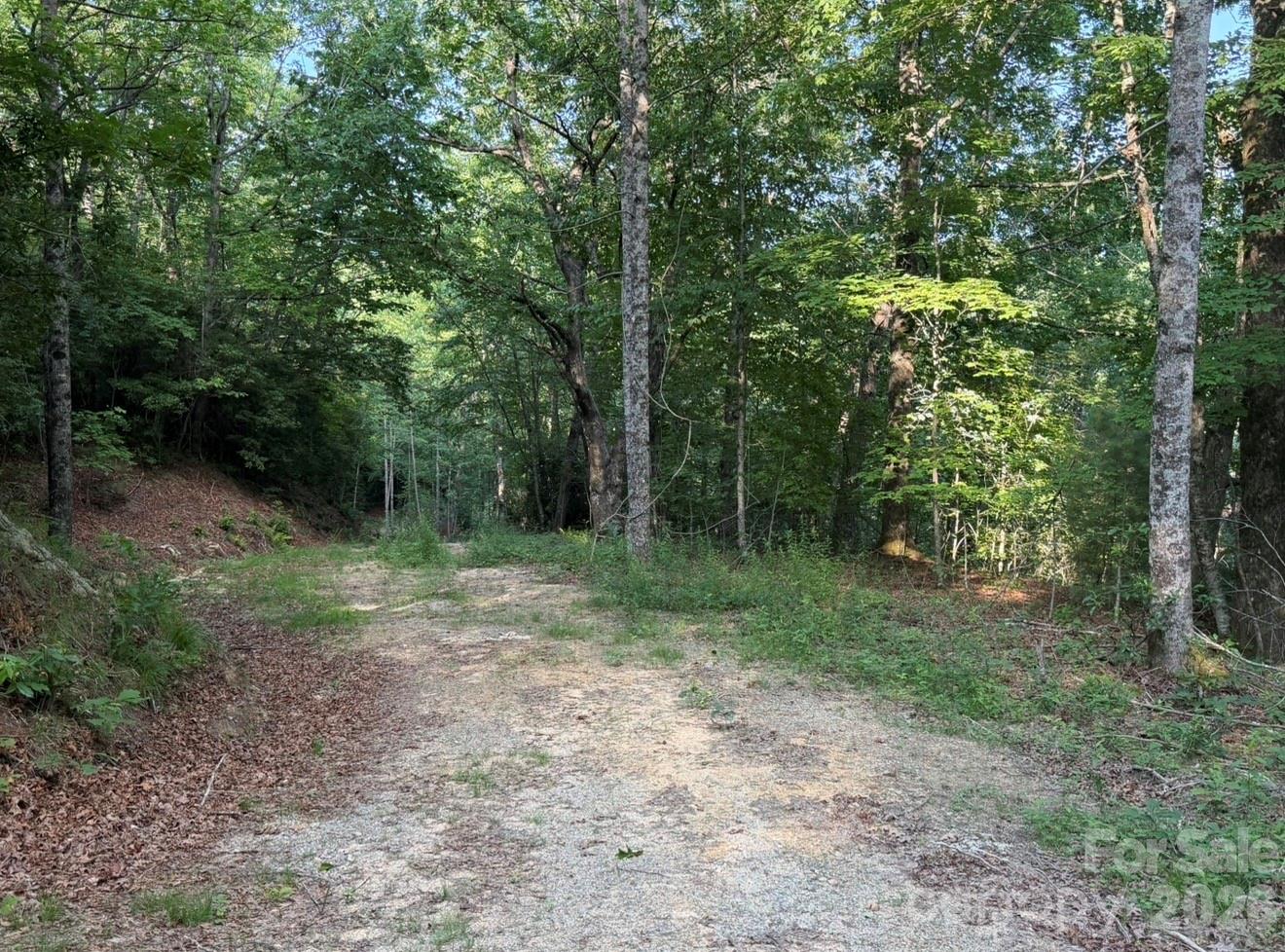 OFF Old Toxaway Road