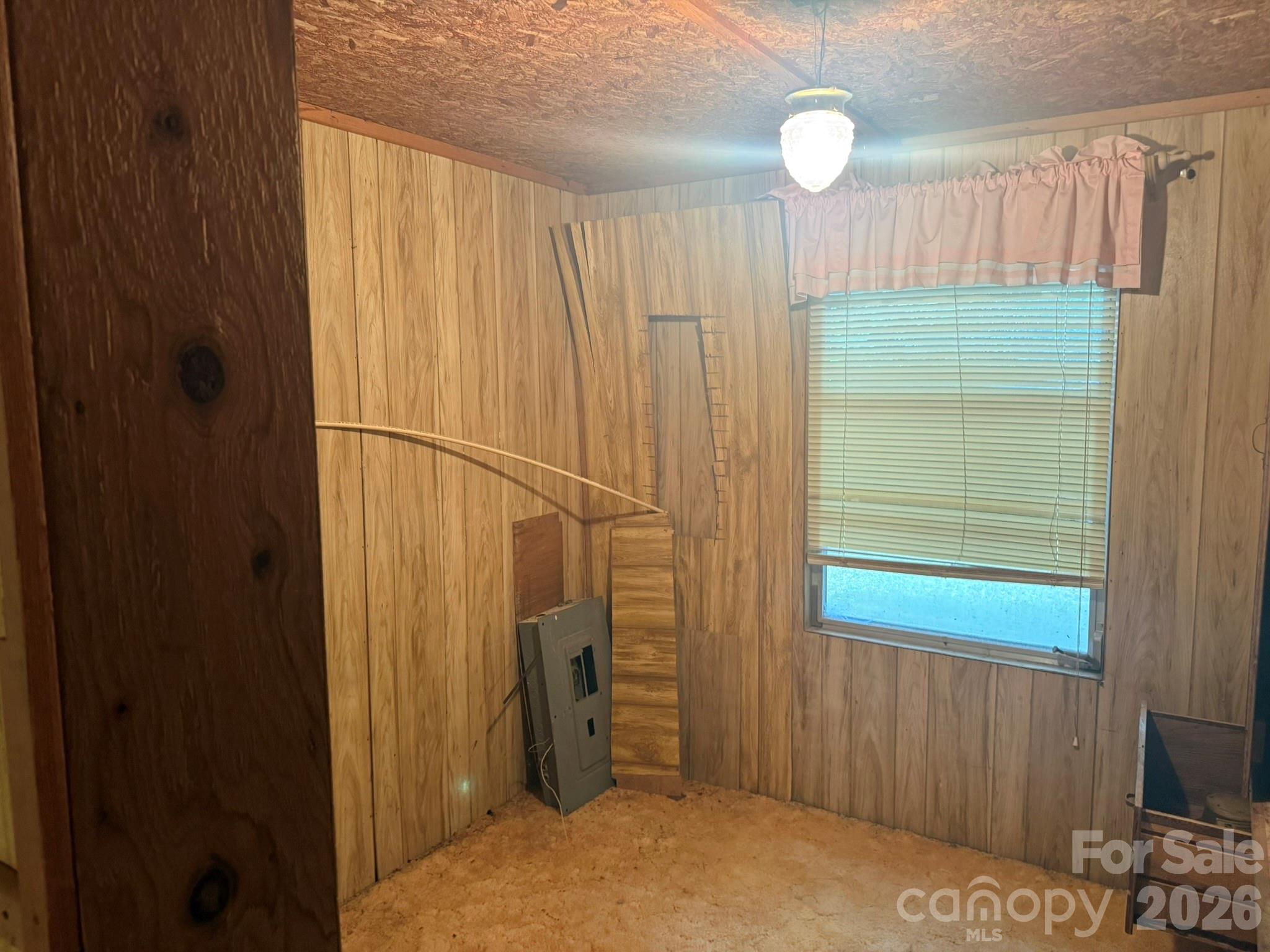 181 Lyman Lane