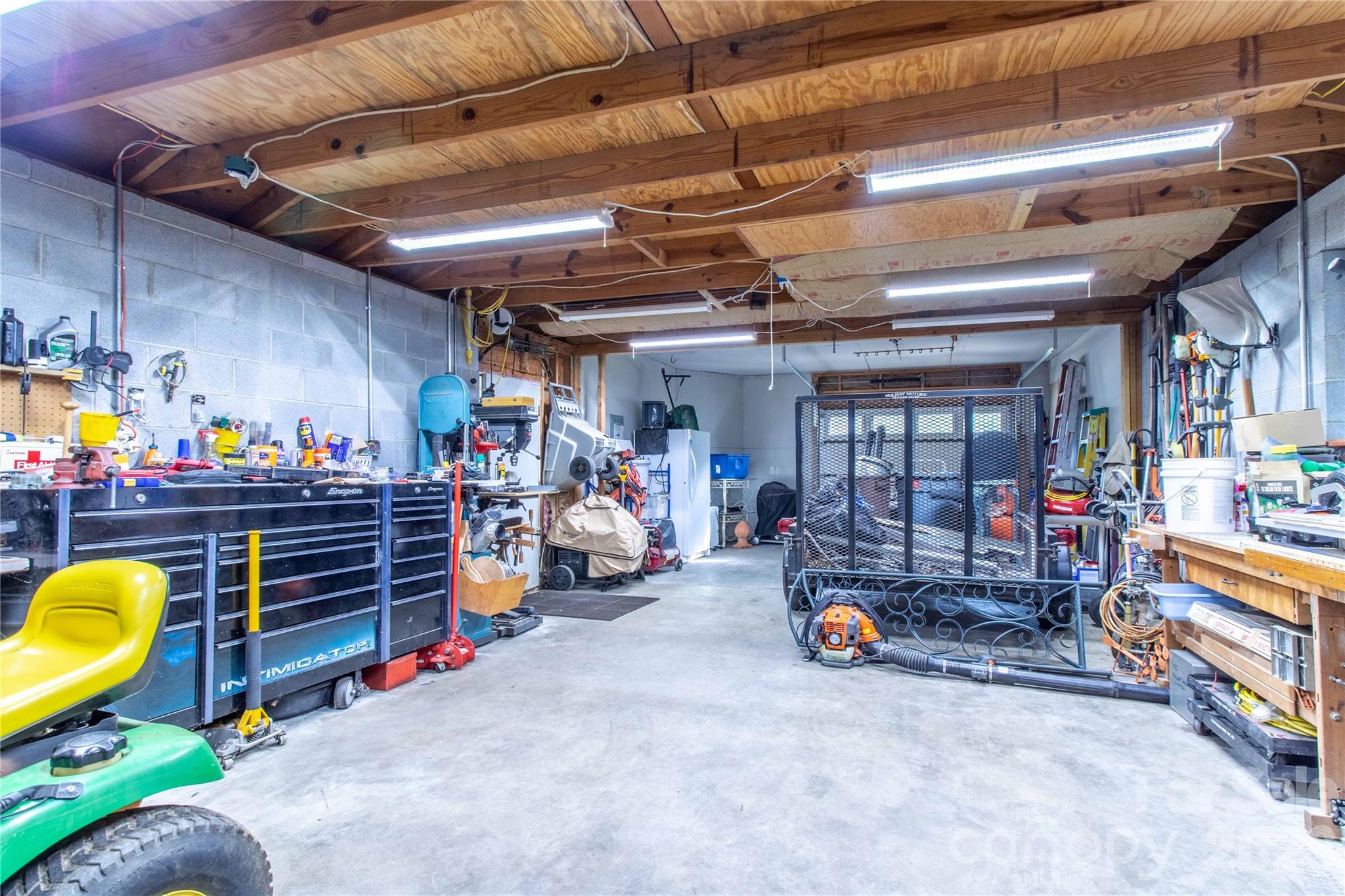 150 Freeman Knolls Drive Unit: 6
