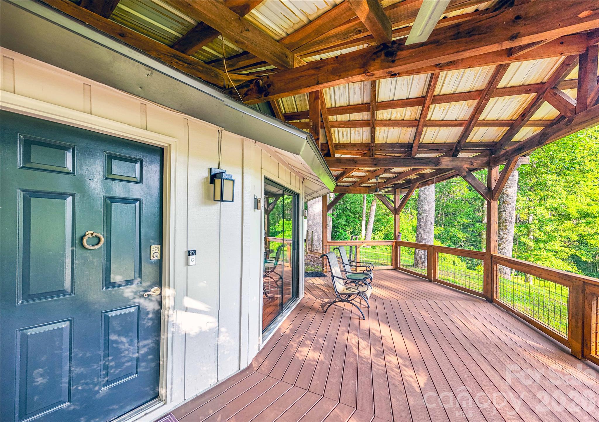 150 Freeman Knolls Drive Unit: 6