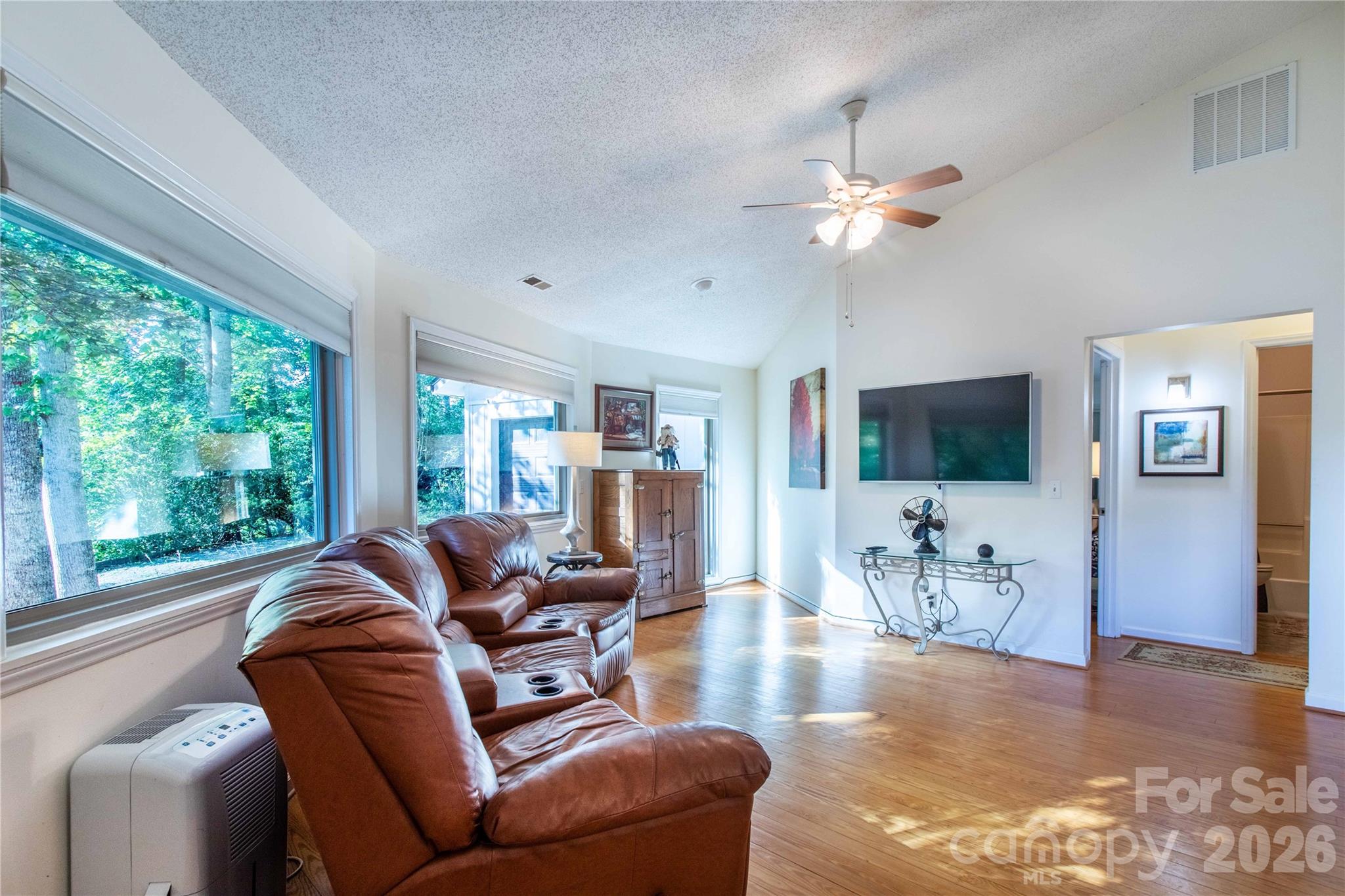 150 Freeman Knolls Drive Unit: 6