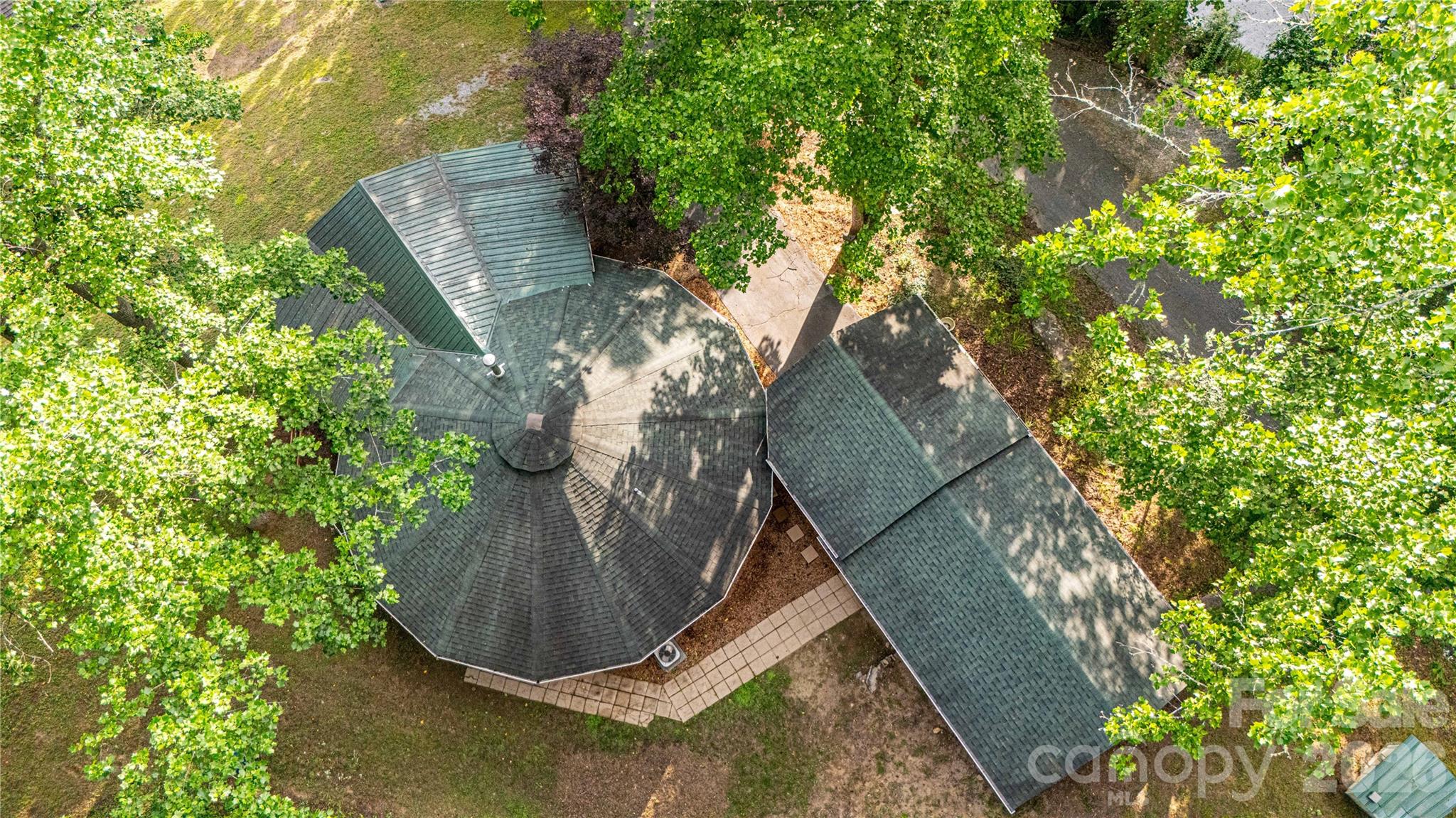 150 Freeman Knolls Drive Unit: 6
