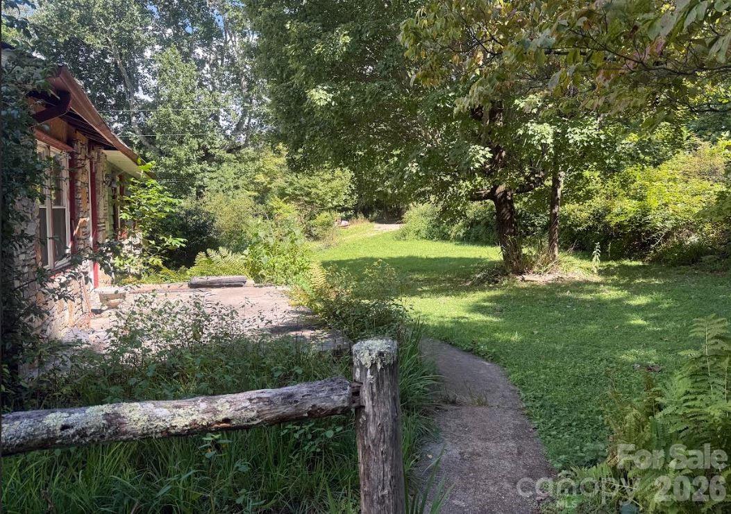 107 Flat Creek Drive