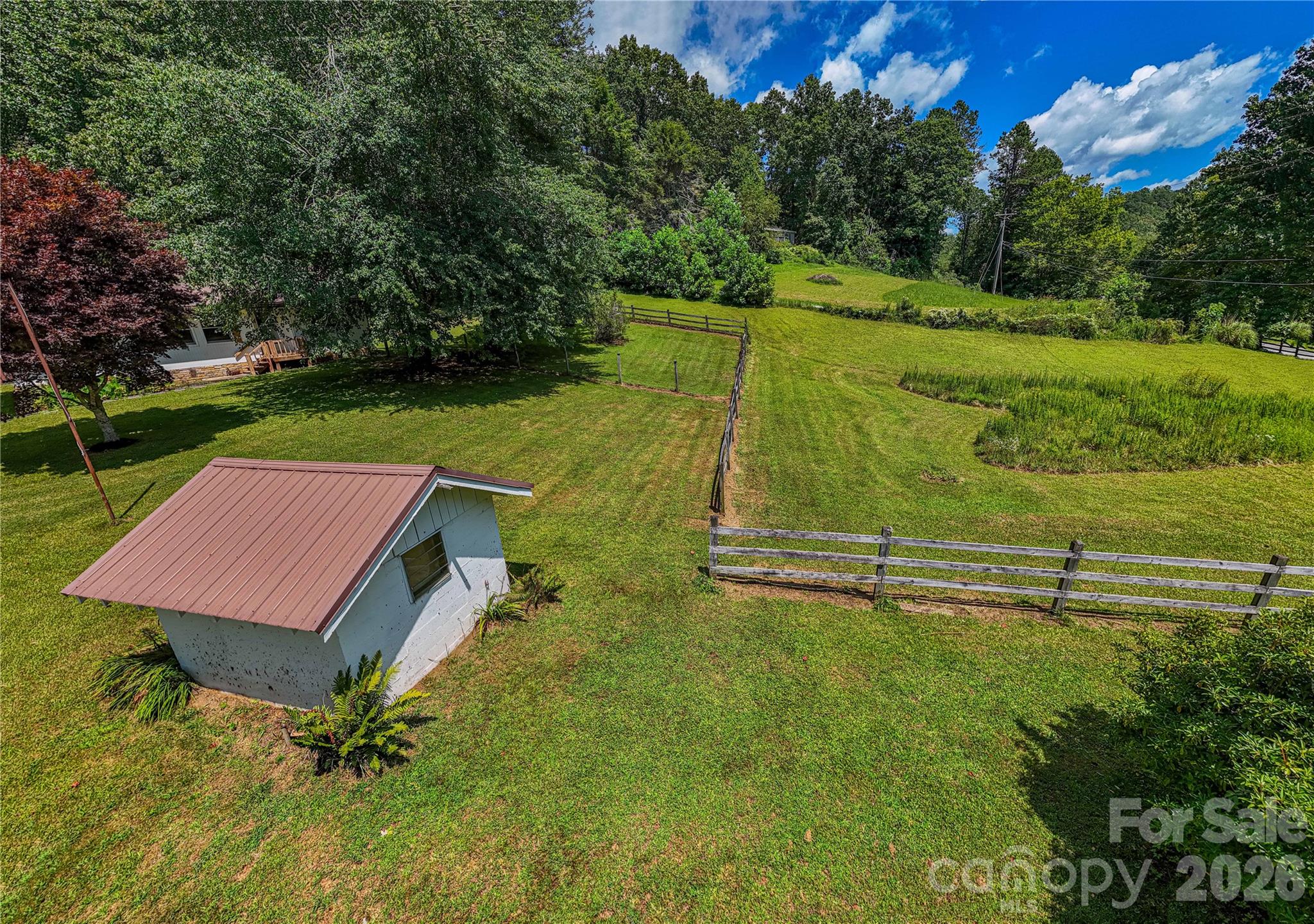 570 Flat Creek Valley Road