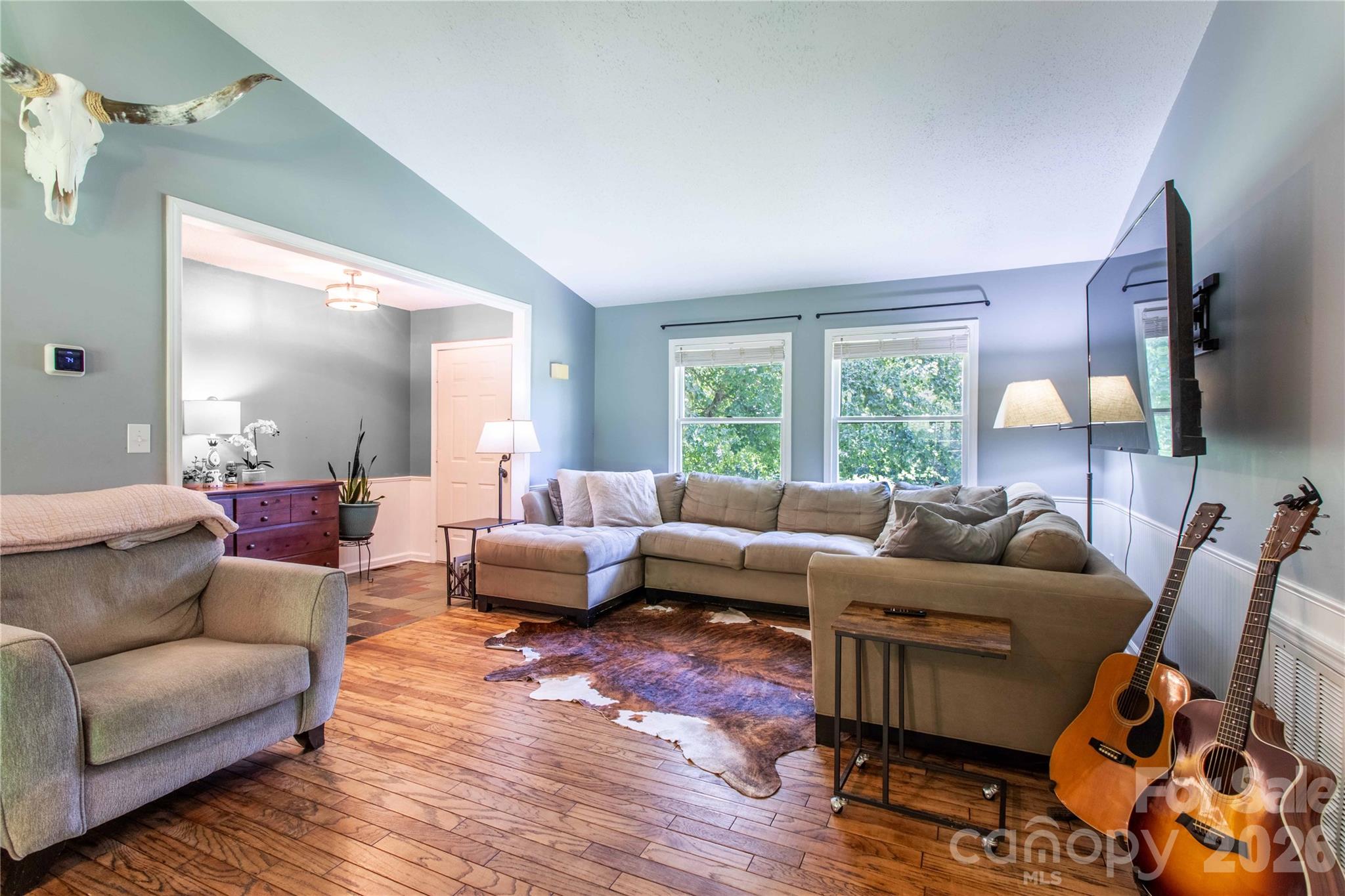 570 Flat Creek Valley Road