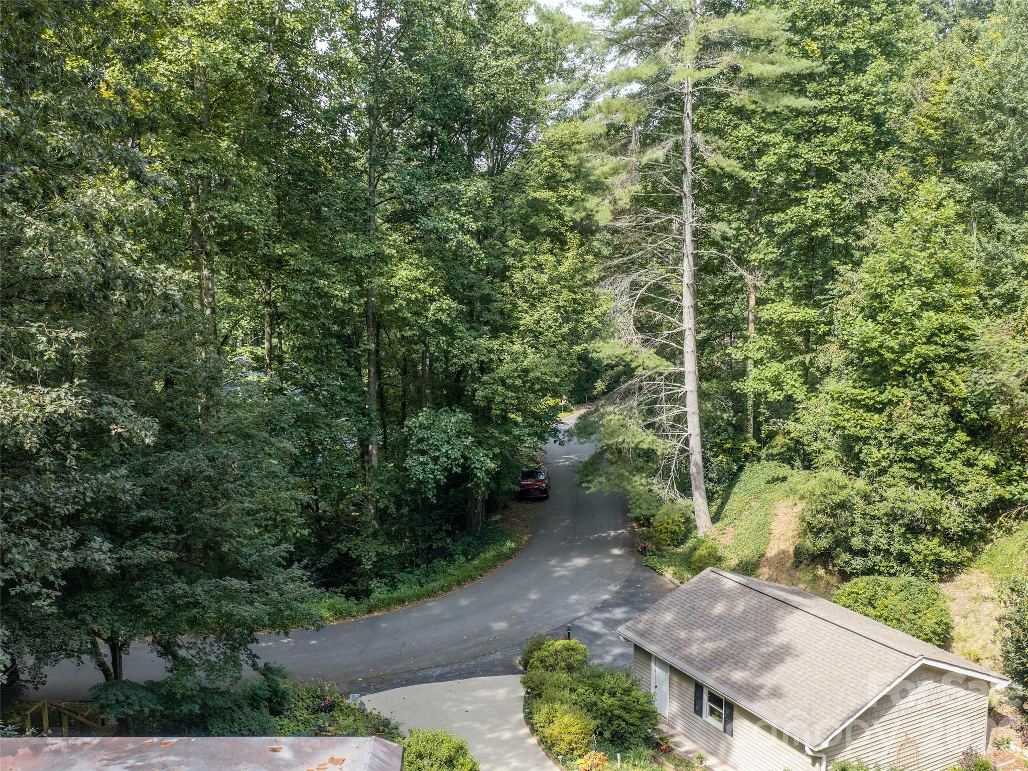 113 Riverside Estate Road