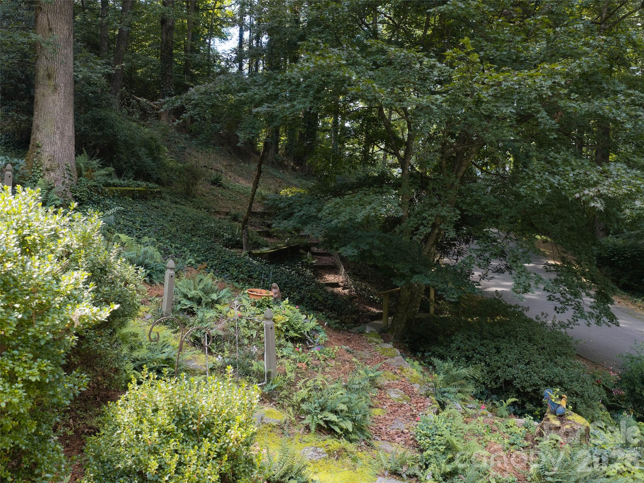 113 Riverside Estate Road