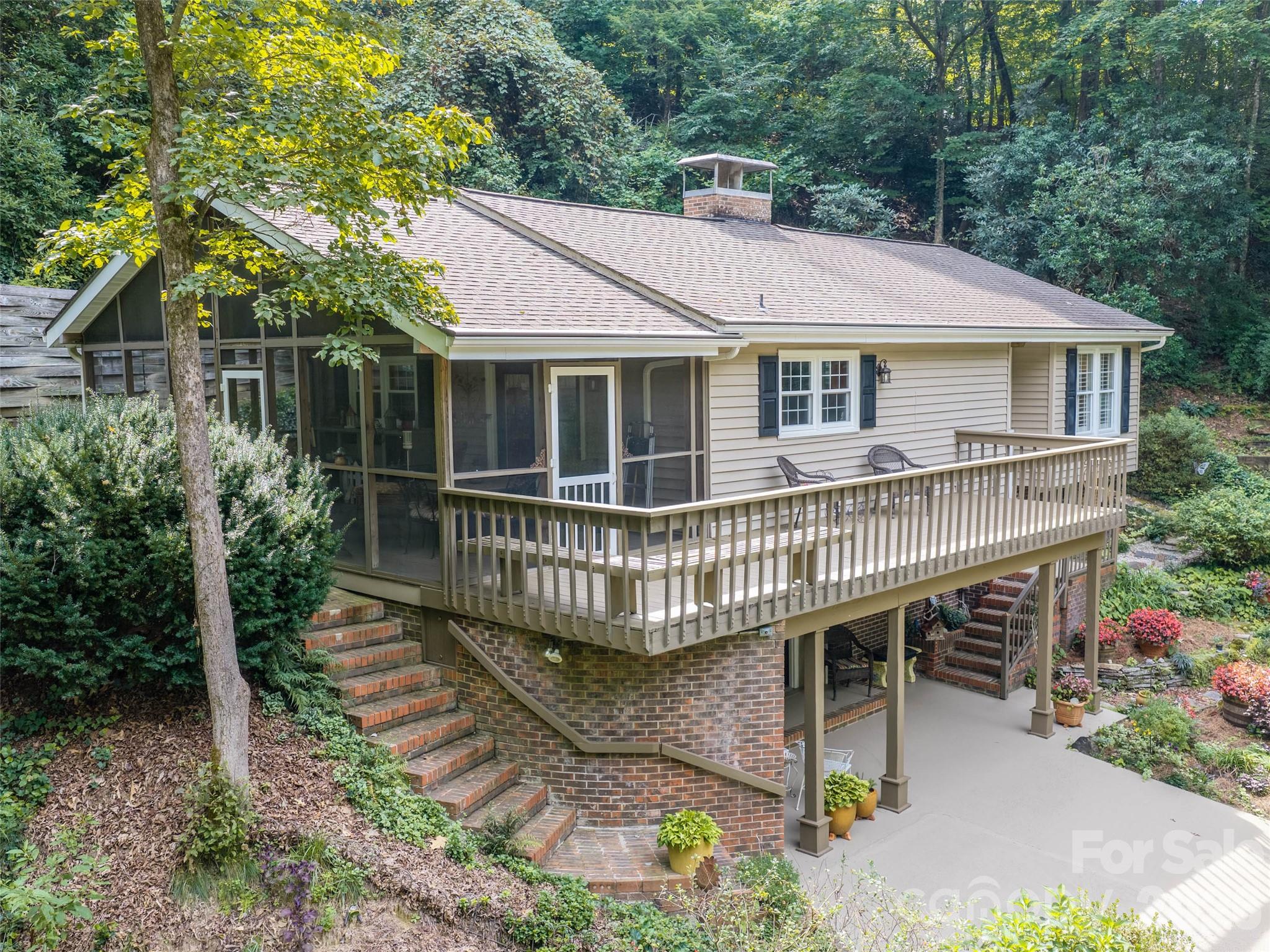 113 Riverside Estate Road
