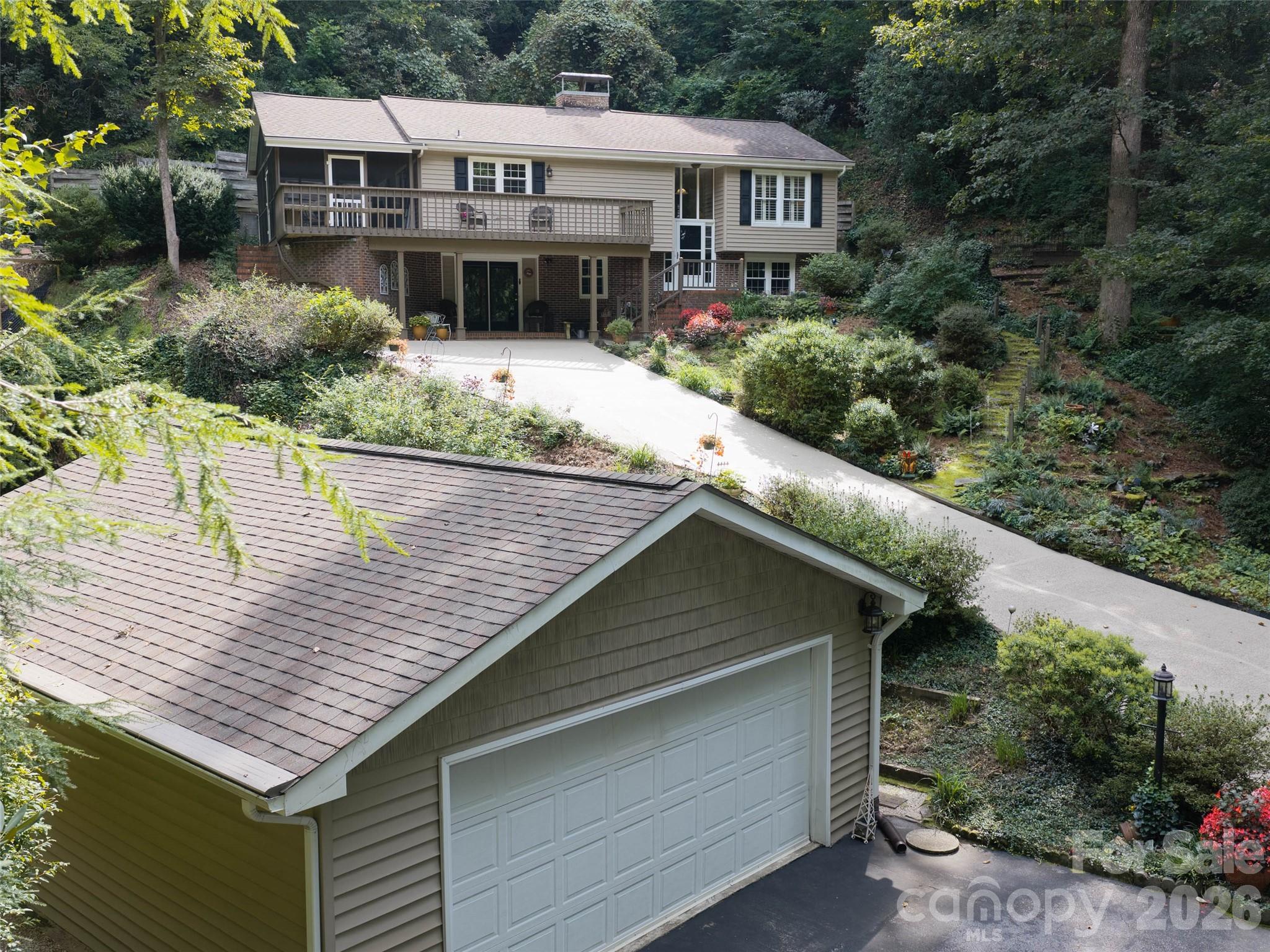 113 Riverside Estate Road