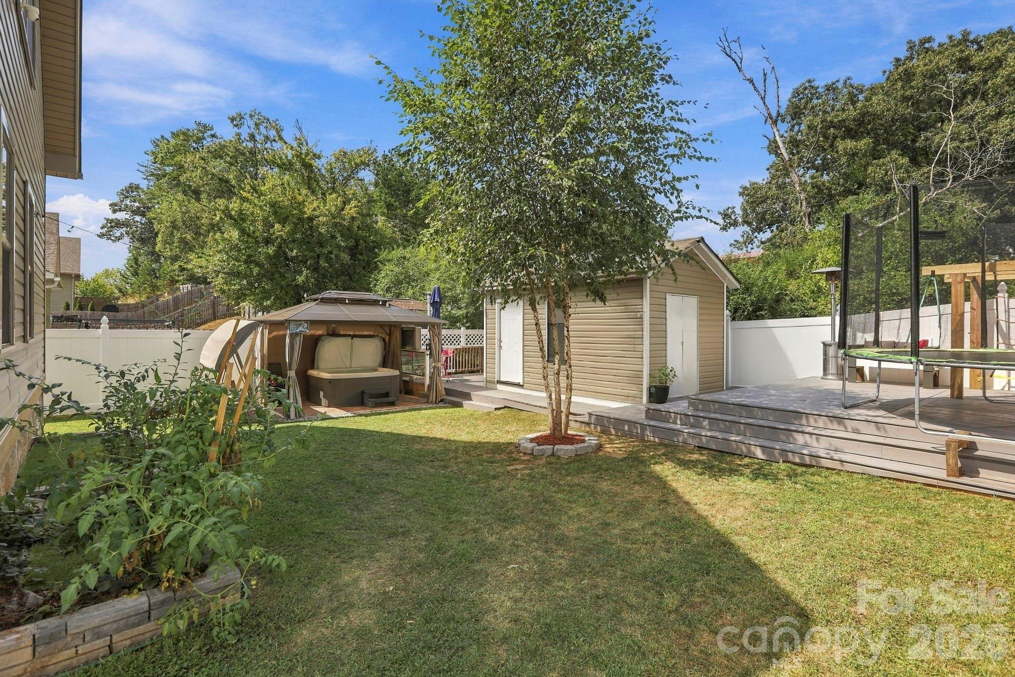 11 Yarrow Meadow Road