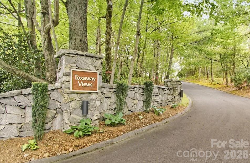 73 Toxaway Views Drive Unit: 304