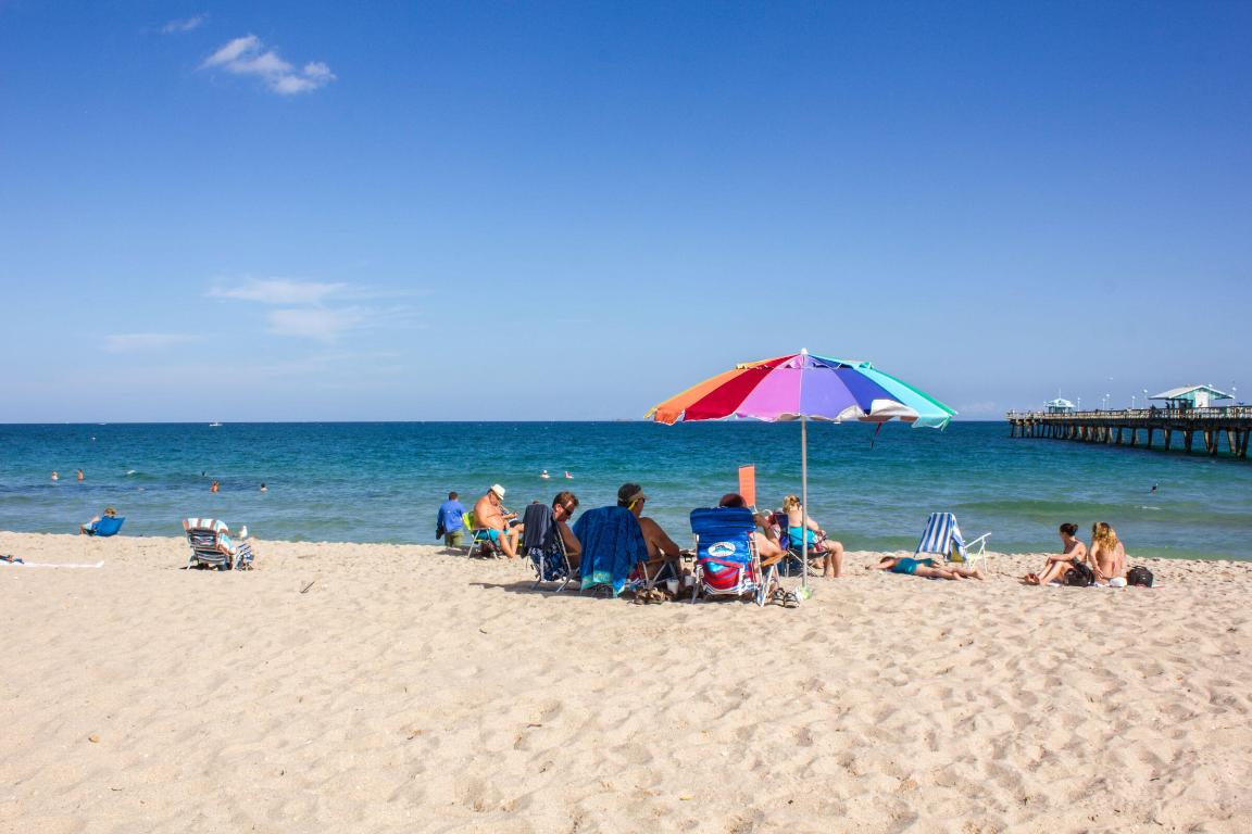 4630 Poinciana Street 2e