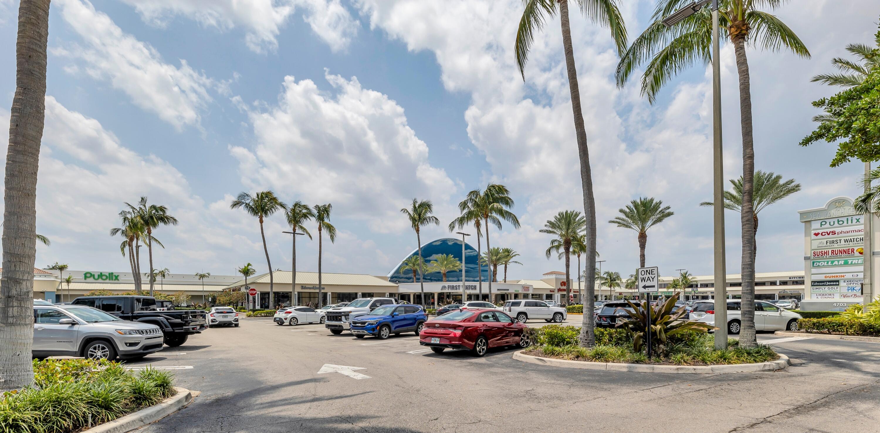 4630 Poinciana Street 2e