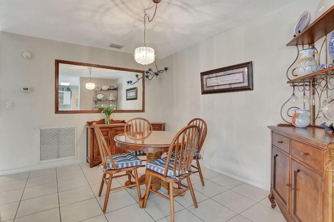 1214 SE 12th Terrace