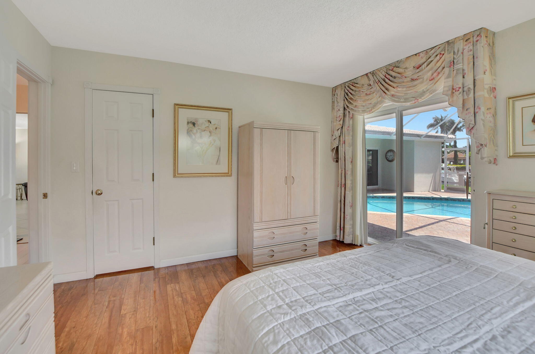 1214 SE 12th Terrace
