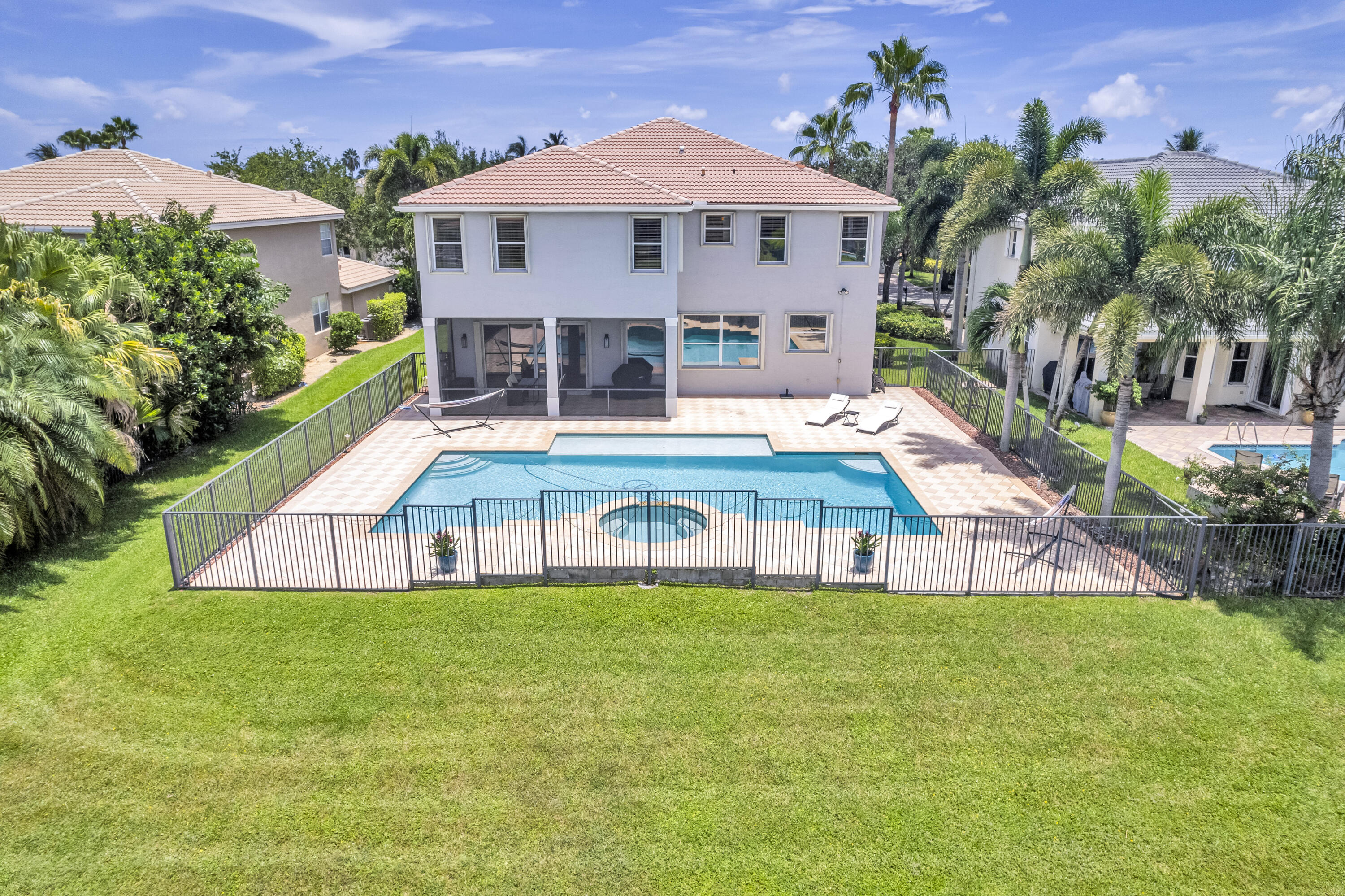 15619 Messina Isle Court