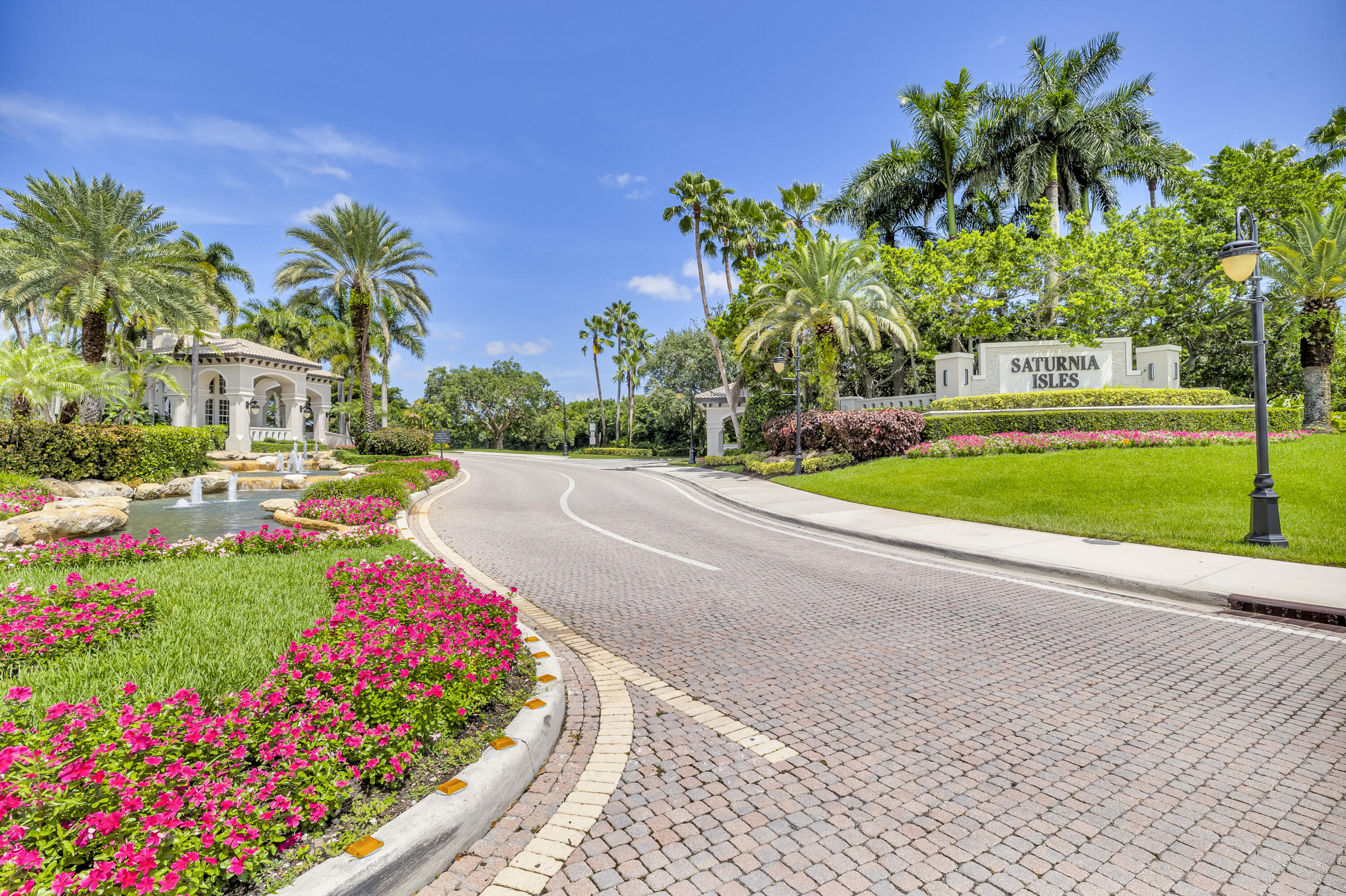 15619 Messina Isle Court