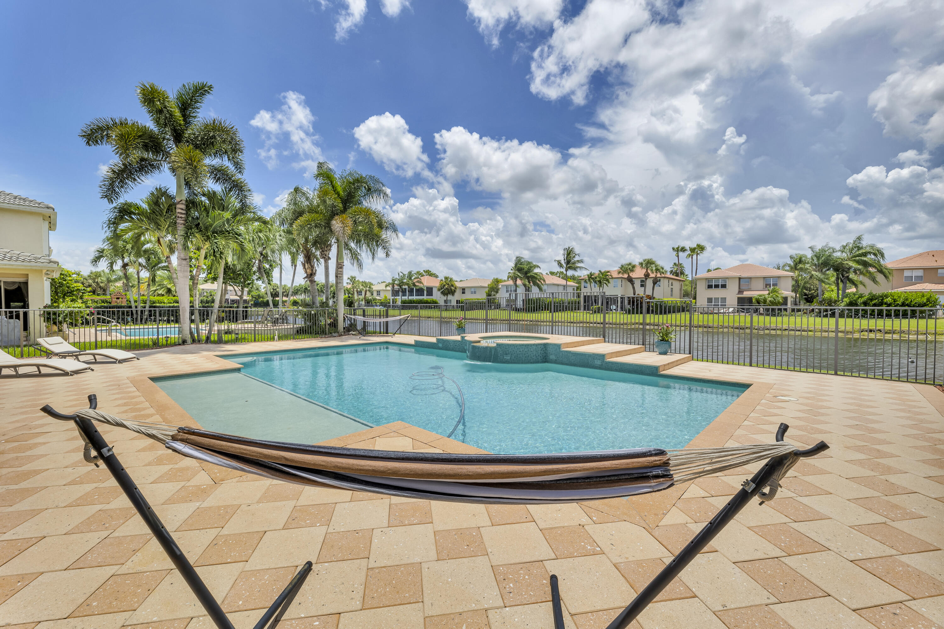 15619 Messina Isle Court