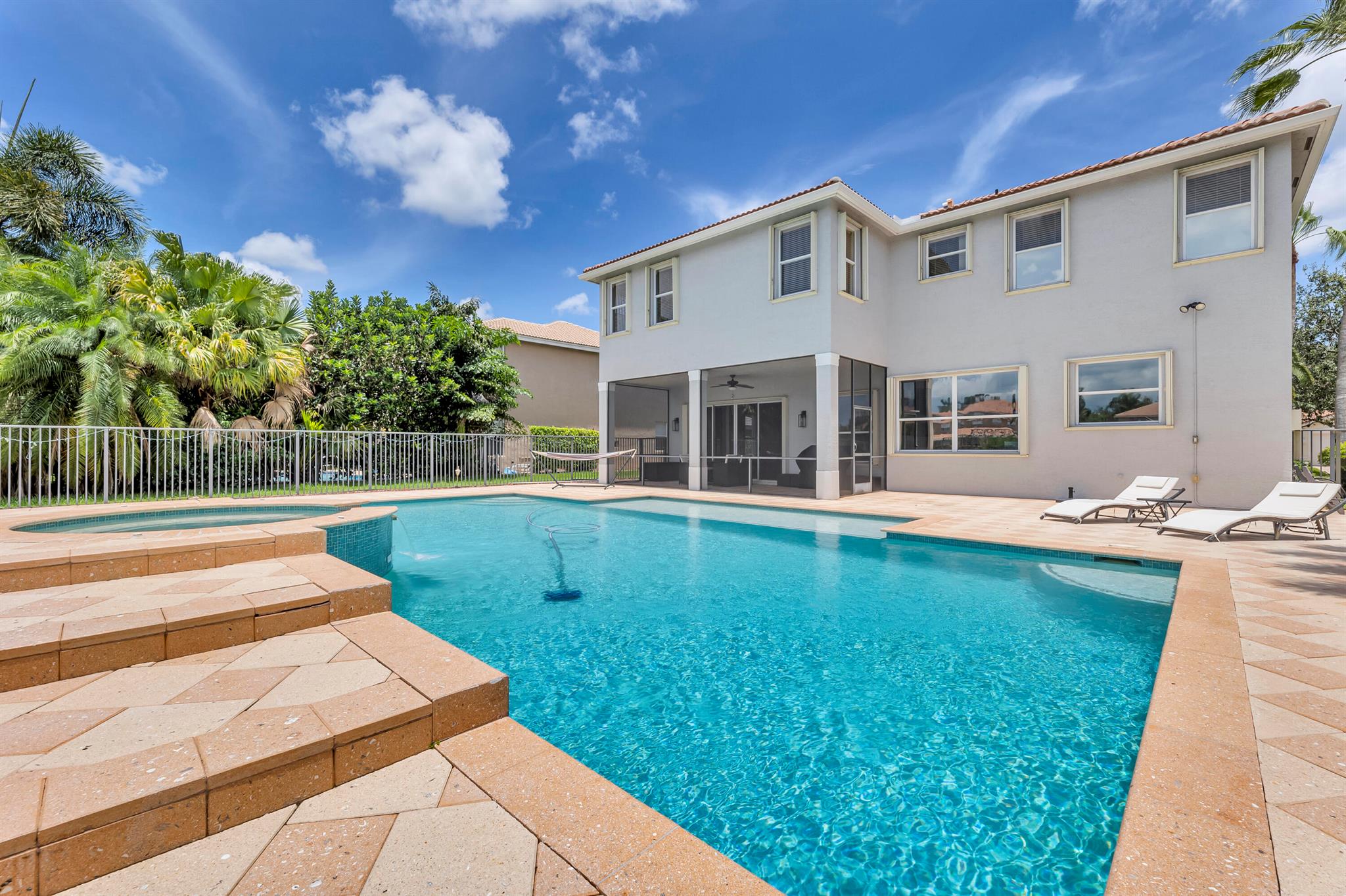 15619 Messina Isle Court