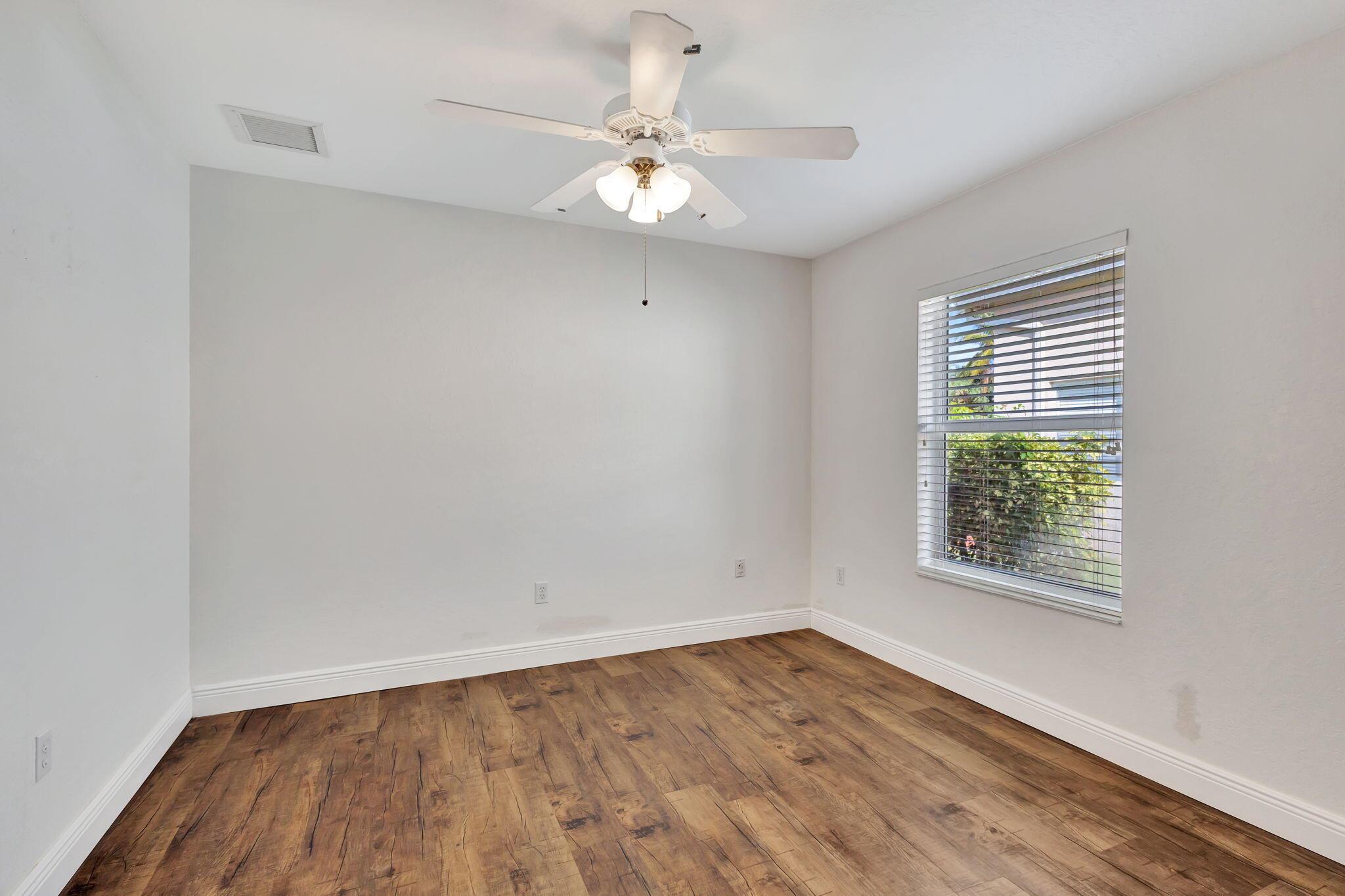 4174 Bahia Isle Circle