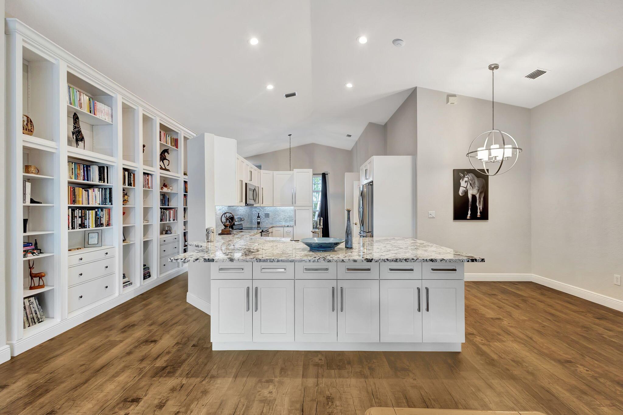 4174 Bahia Isle Circle