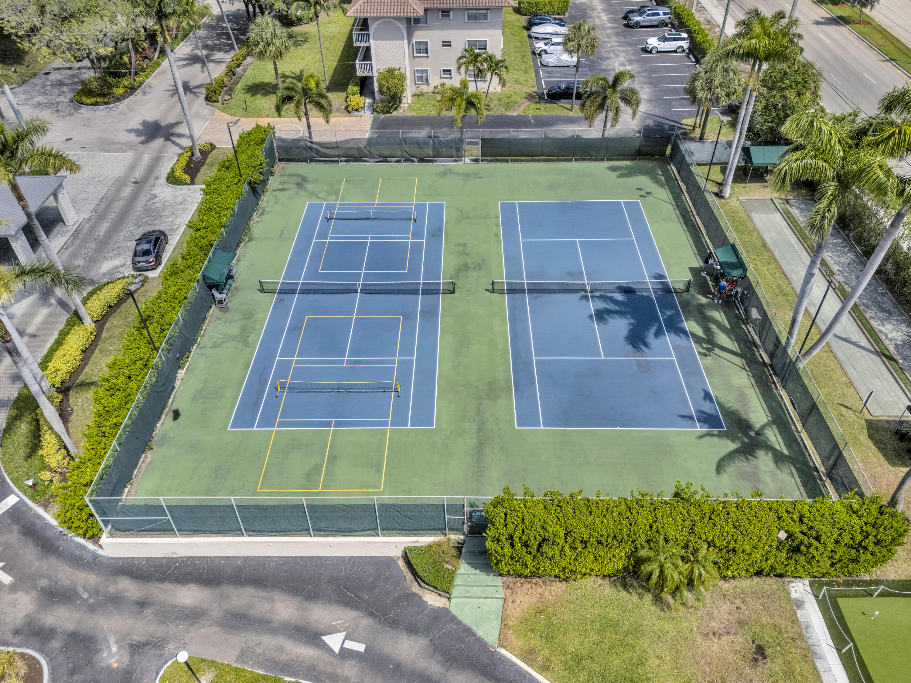 6 Royal Palm Way 307